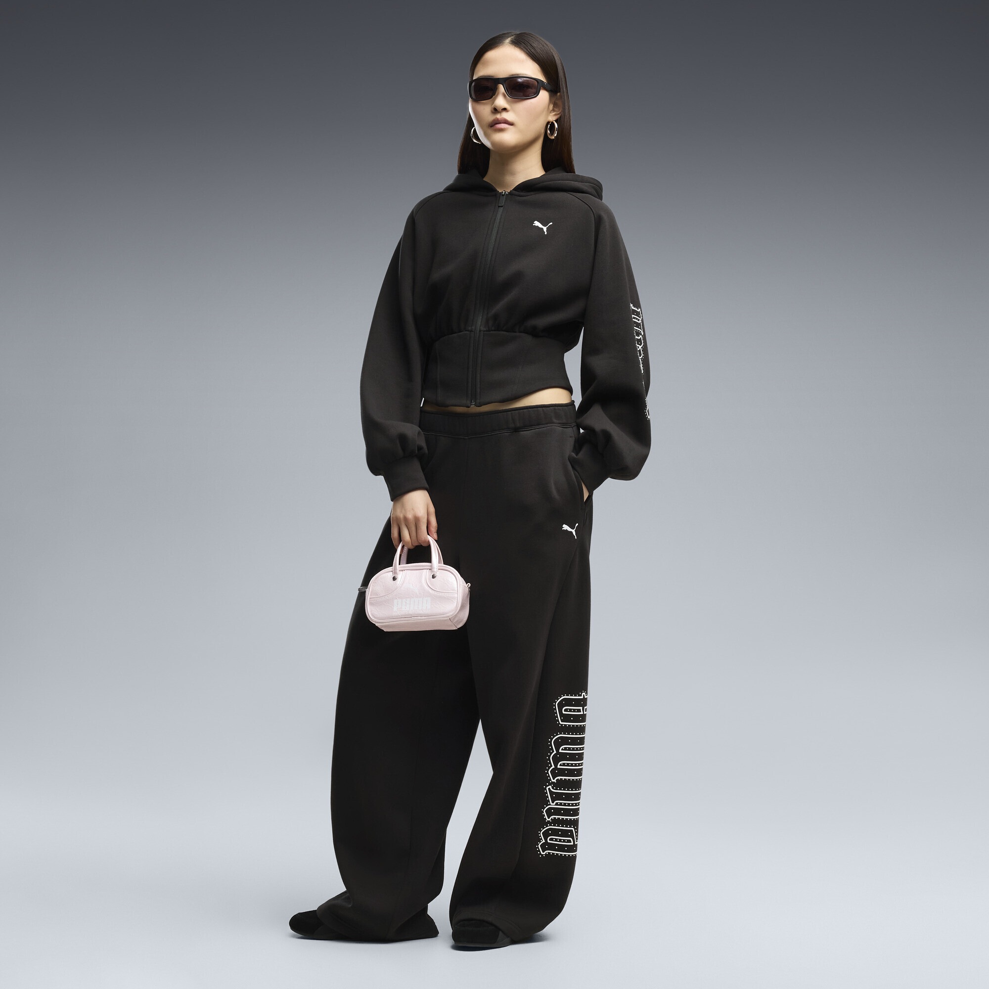 PUMA Sporthose »Bedazzled Oversized Hose Damen«