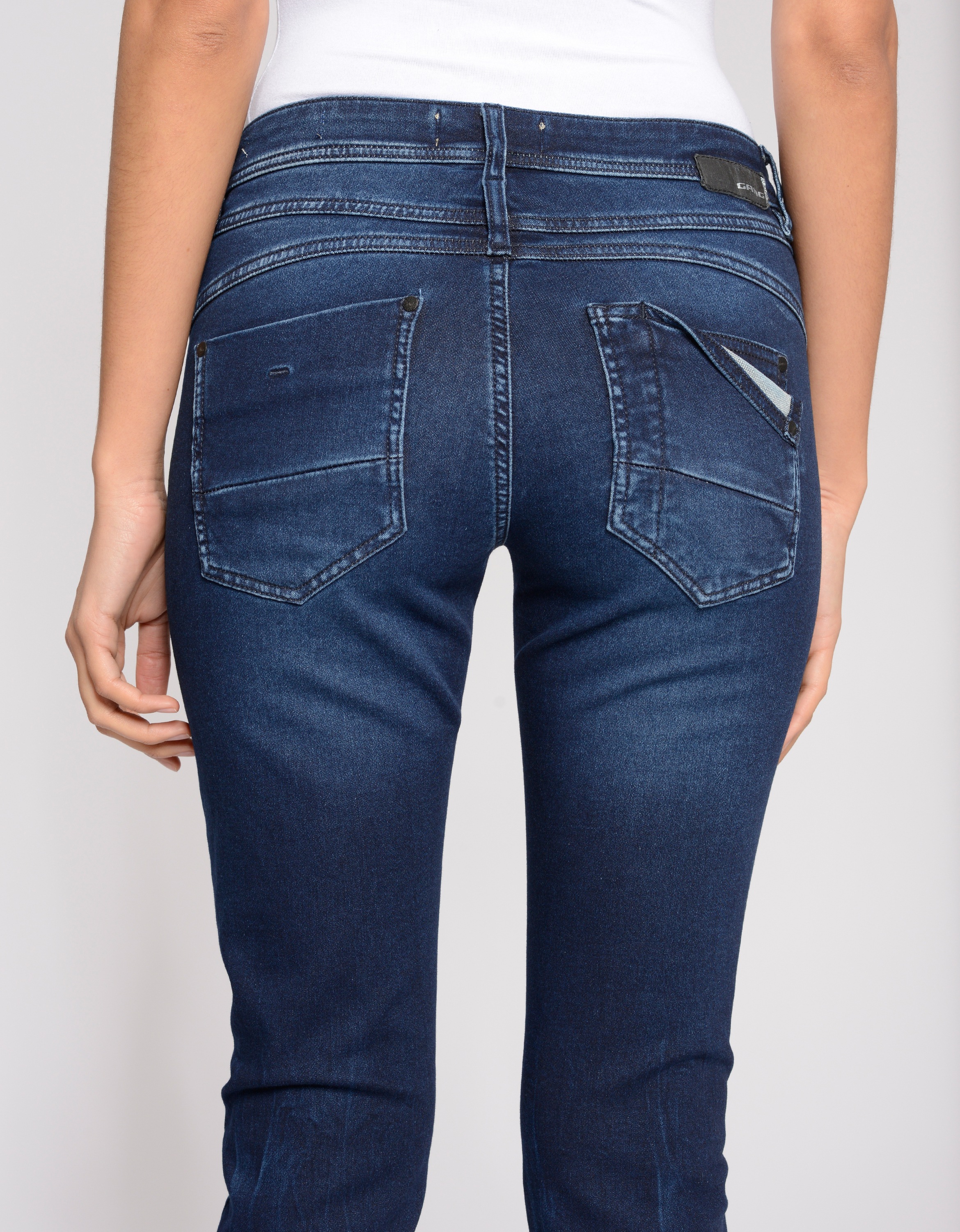 GANG Relax-fit-Jeans »GANG Jeans Relaxed Fit 94AMELIE CROPPED«