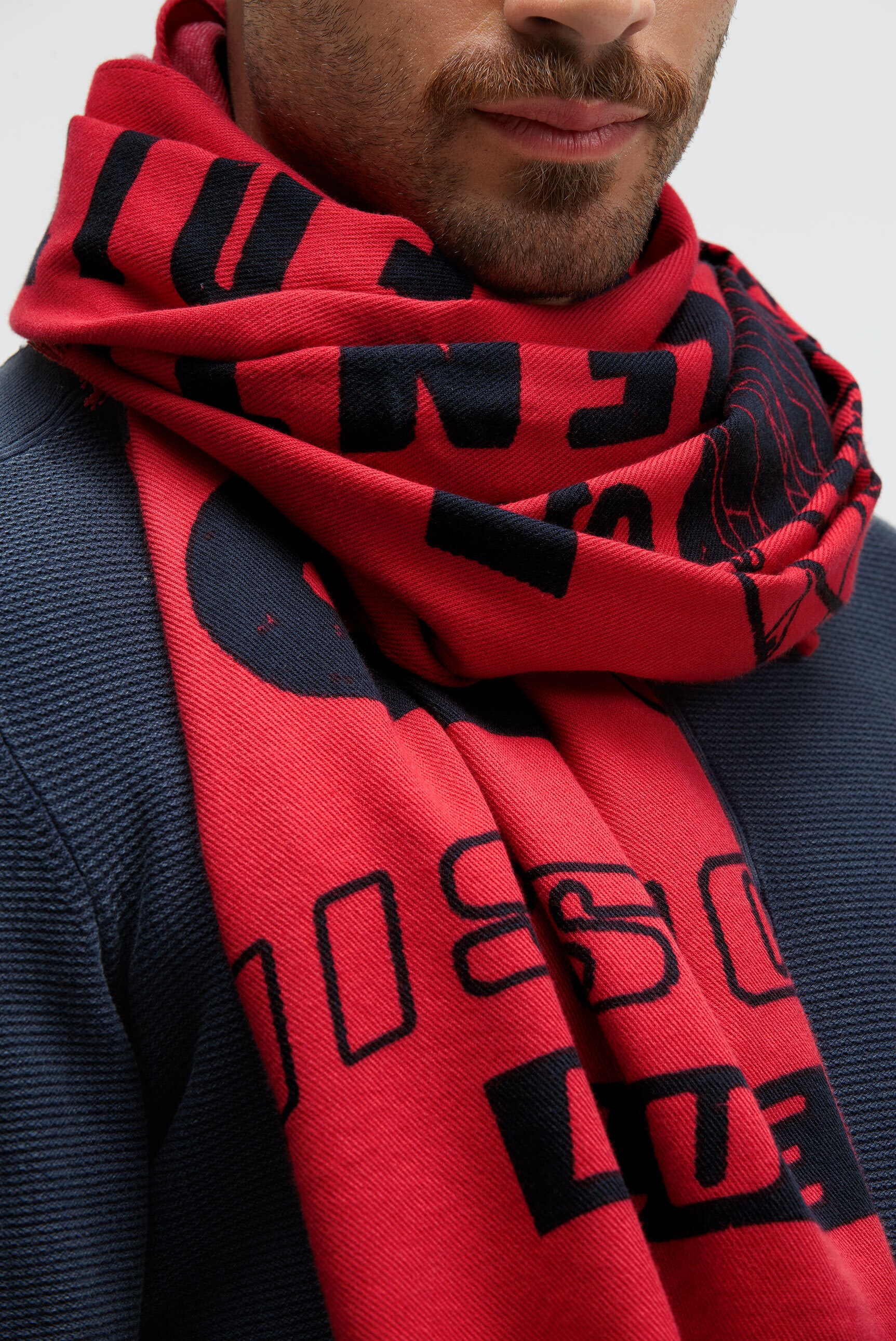 CAMP DAVID Strickschal