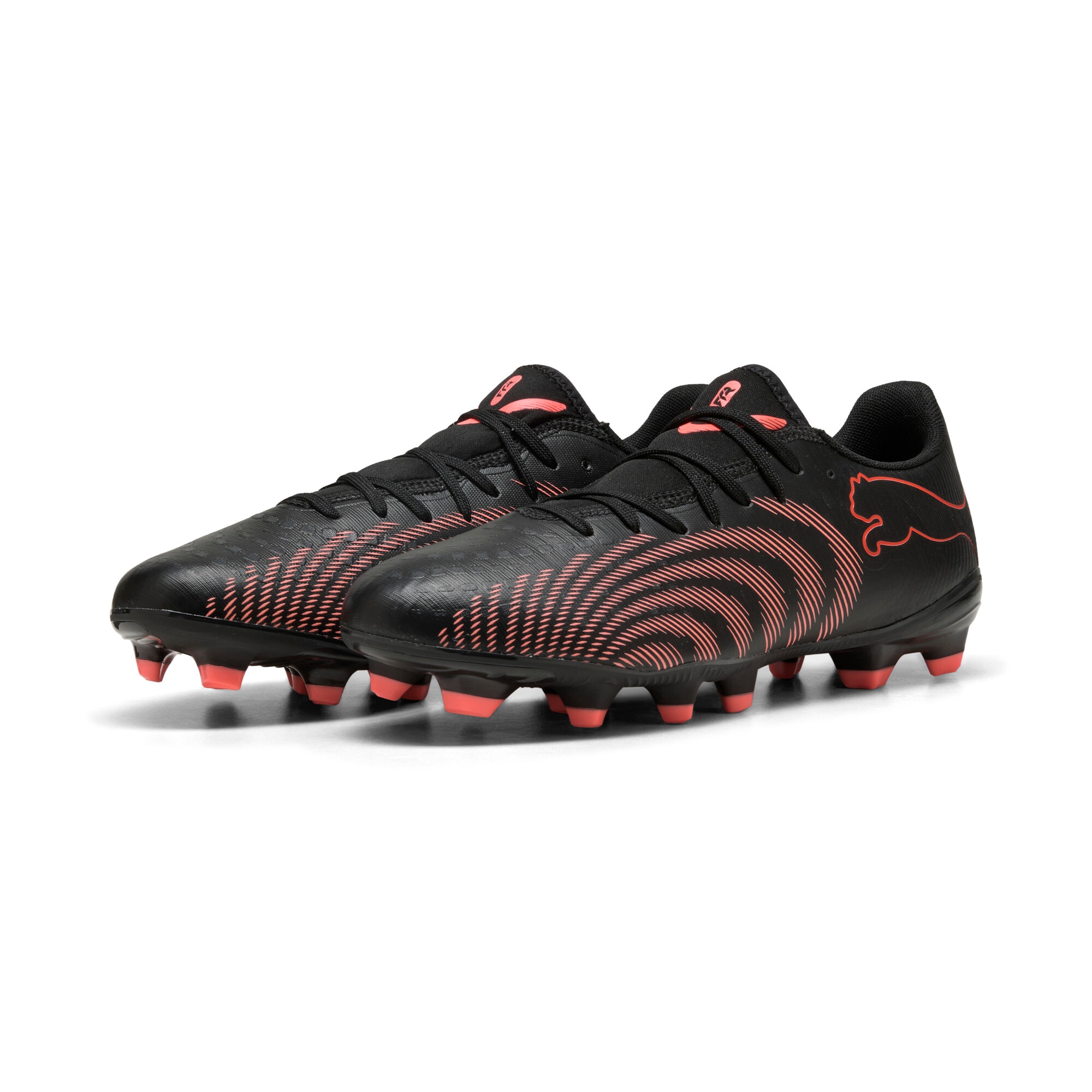 PUMA "FUTURE 9 PLAY FG/AG" für Rasen- und Kunstrasenplätze, leichtes Obermaterial aus Synthetik