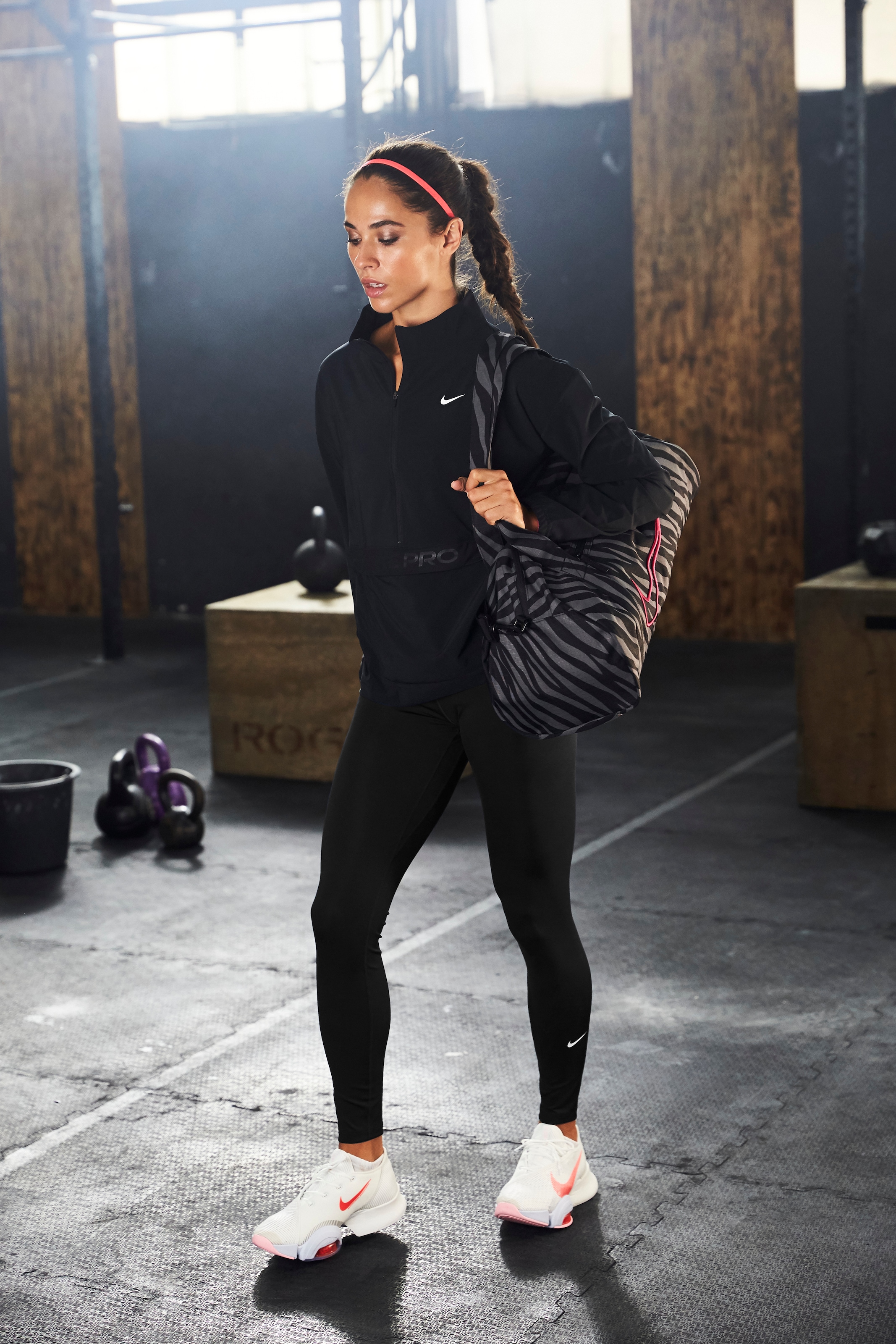 Nike Trainingstights »ONE WOMEN'S MID-RISE LEGGINGS«