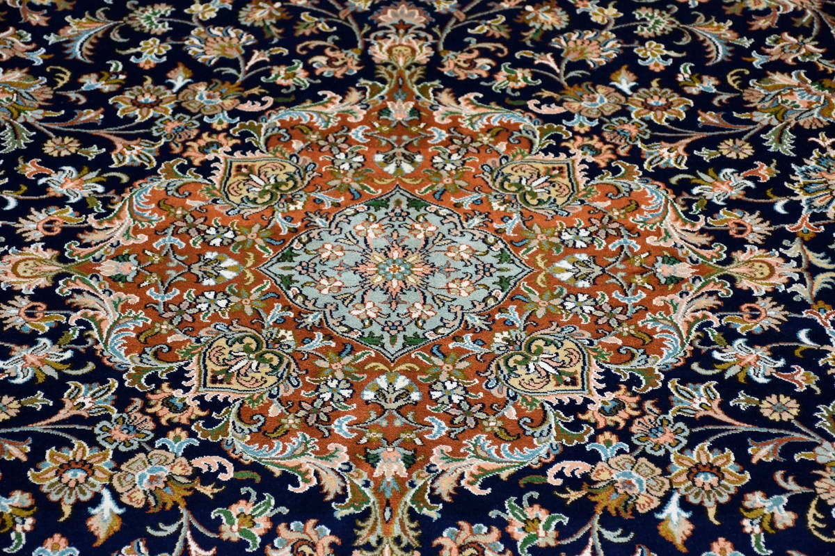 Kayoom Seidenteppich »Kashan 8813«, rechteckig, 10 mm Höhe, Einzelstück mit Zertifikat, Wohnzimmer
