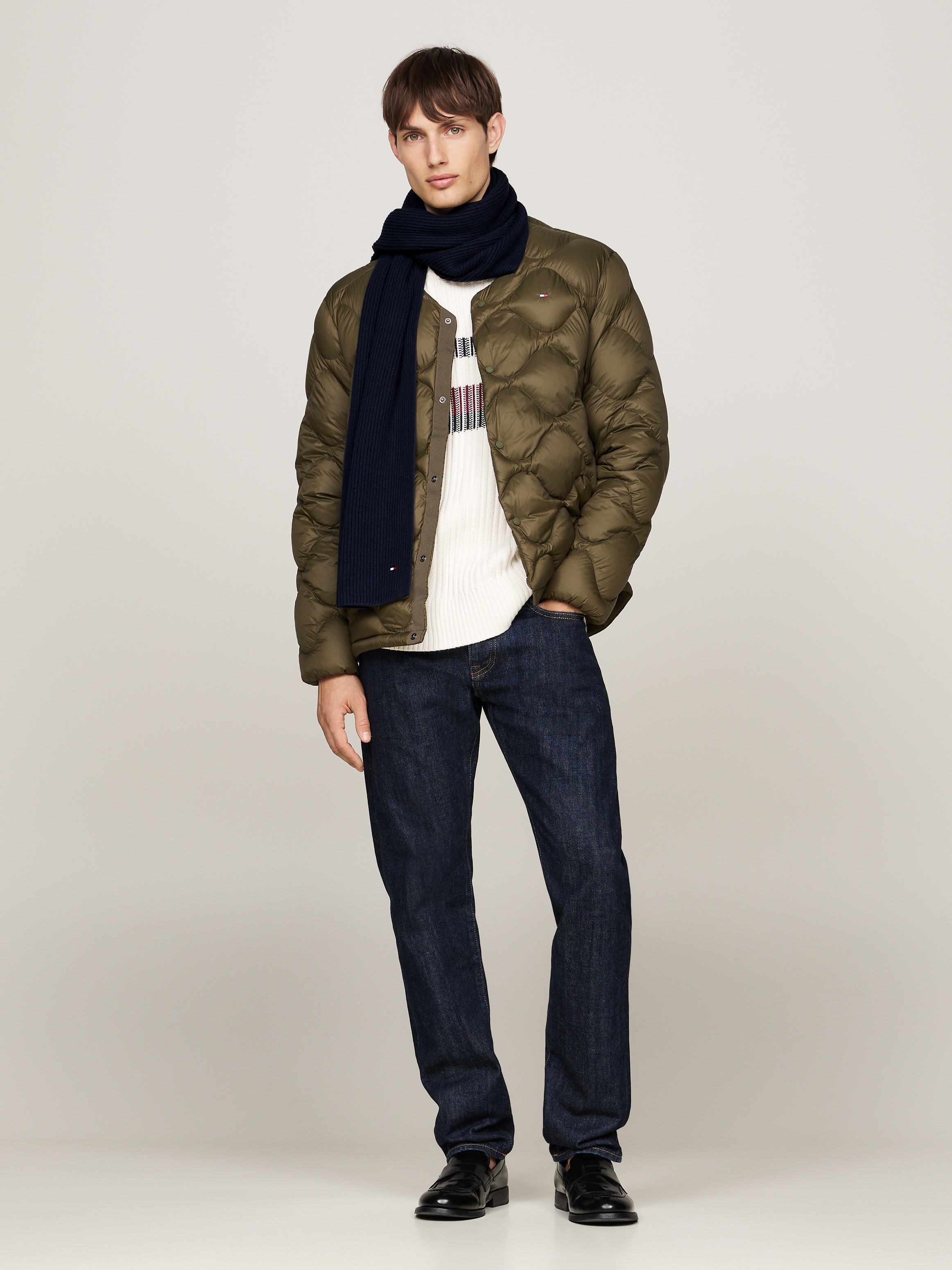 Thumbnail - Tommy Hilfiger Strickschal "TH FLAG PIMA COTTON CASH SCARF" mit Logostickerei, mit Kaschmiranteil Unisex