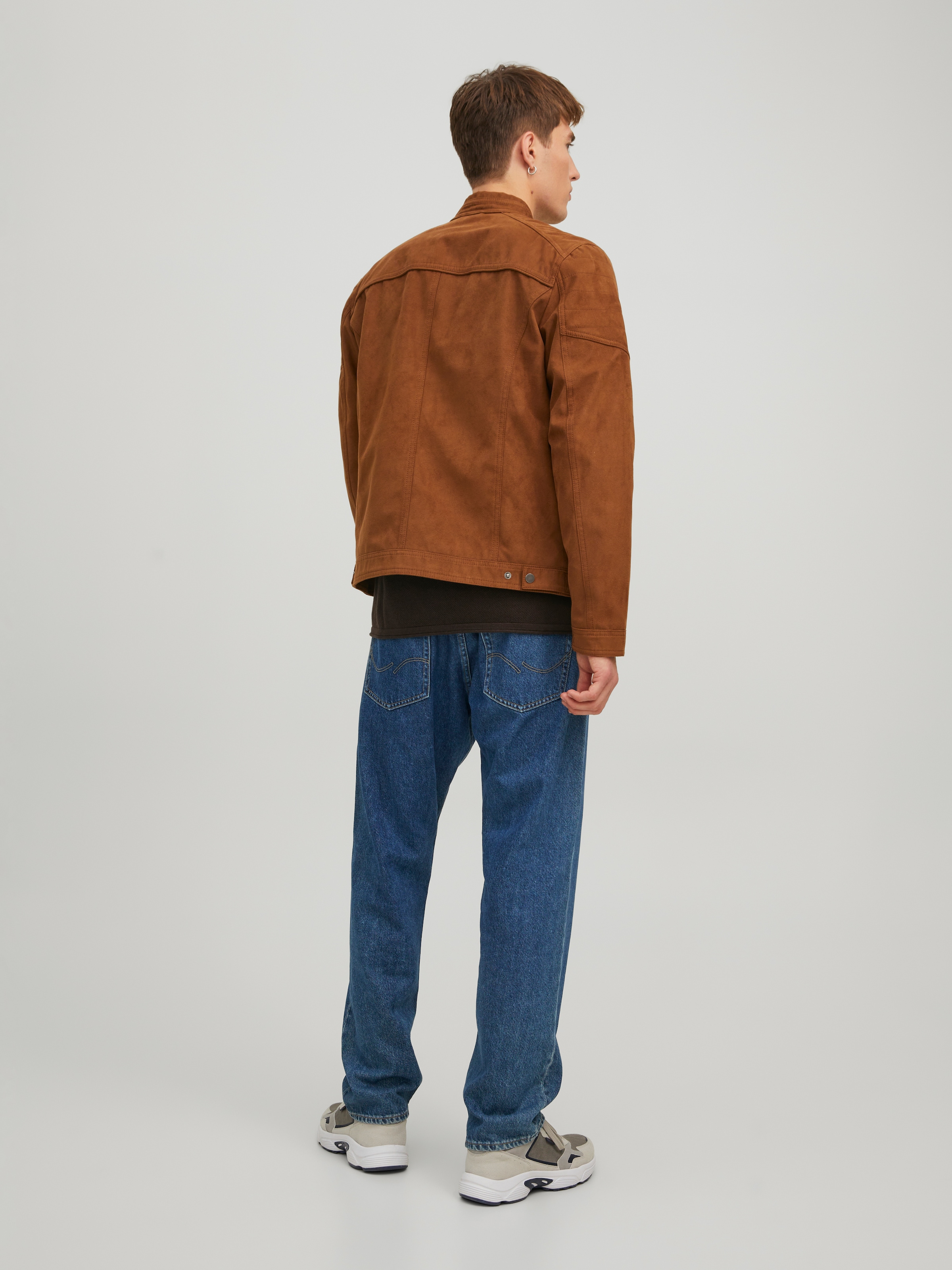 Jack & Jones Lederimitatjacke »JJEROCKY in Kunstlederoptik mit Reißverschlusstaschen« ohne Kapuze unifarben, modisch, regular fit, Lederimitat