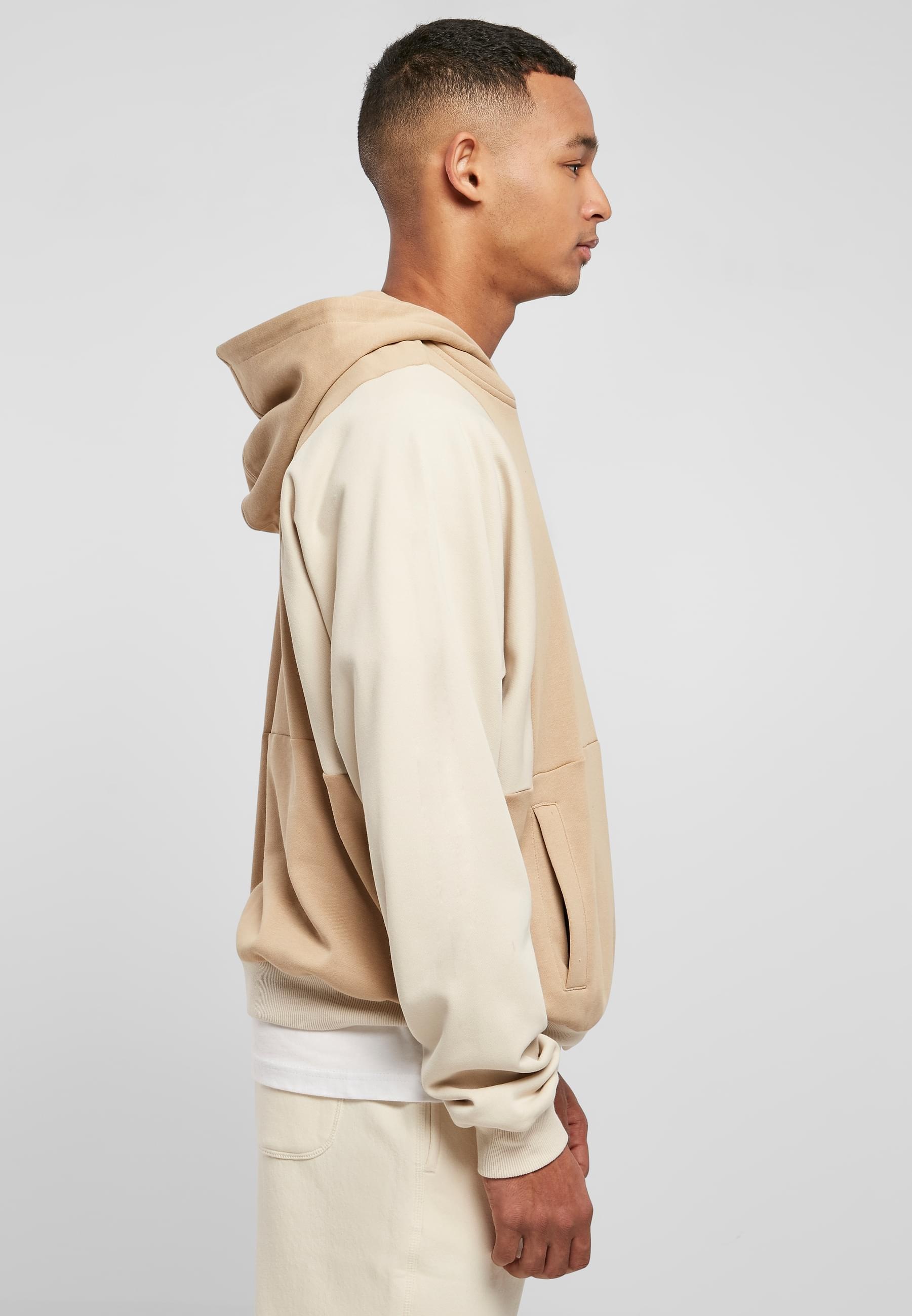 URBAN CLASSICS Kapuzensweatshirt »Urban Classics Herren Cut On Sleeve Hoody«, (1 tlg.)