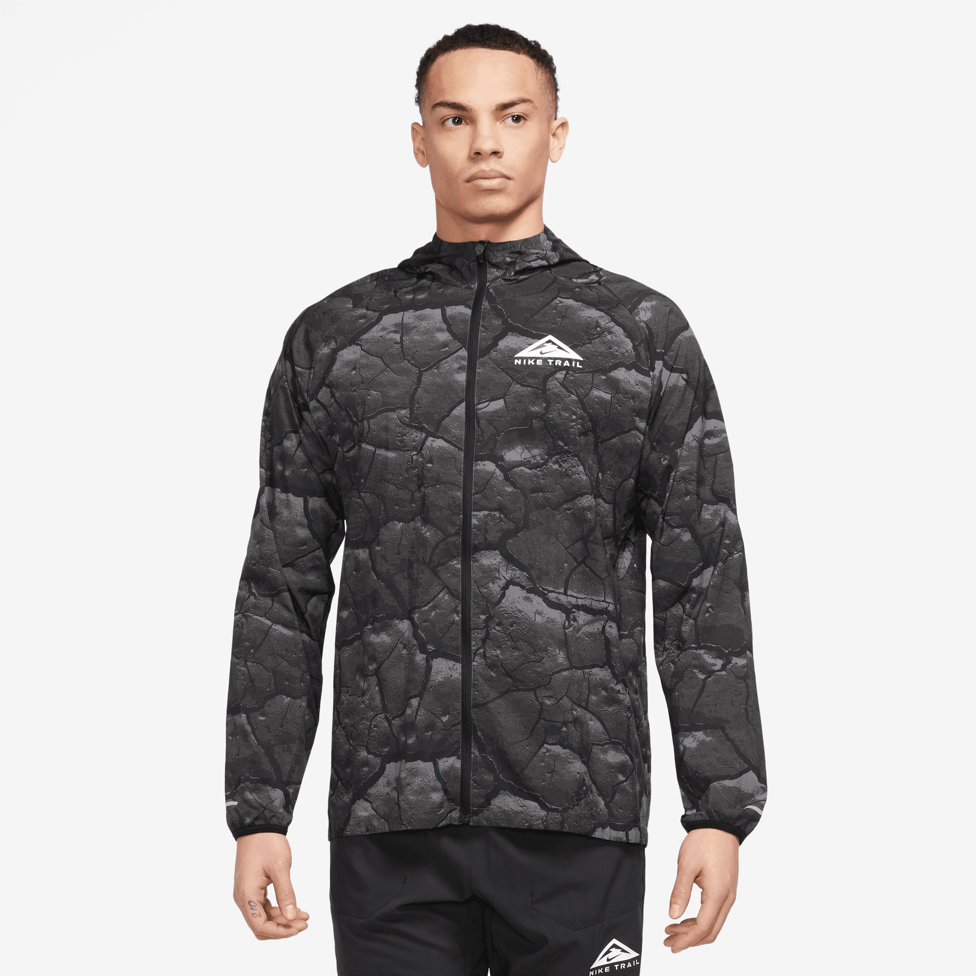 Nike Laufjacke "MENS LIGHTWEIGHT ALLOVER PRINT TRAIL RUNNING JACKET" günstig online kaufen