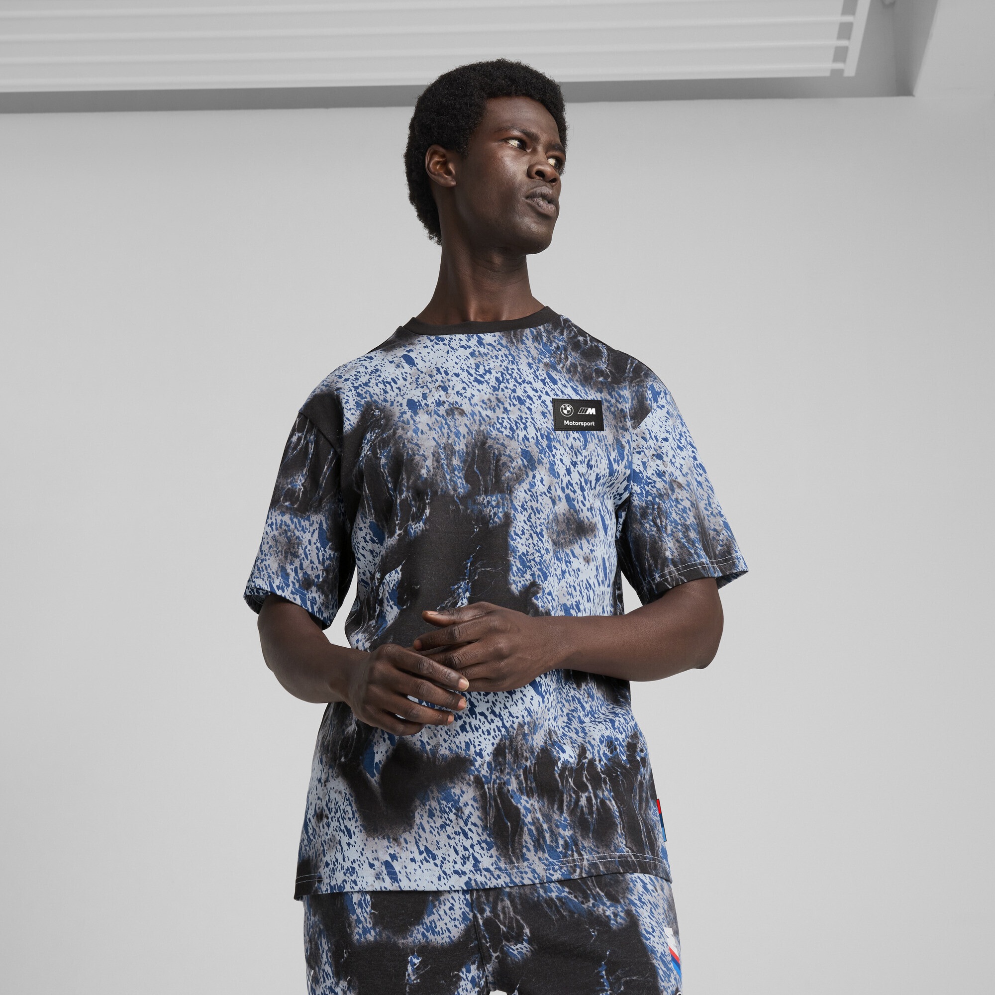 PUMA T-Shirt »BMW M Motorsport Colour Splash T-Shirt mit Allover-Print Herren«