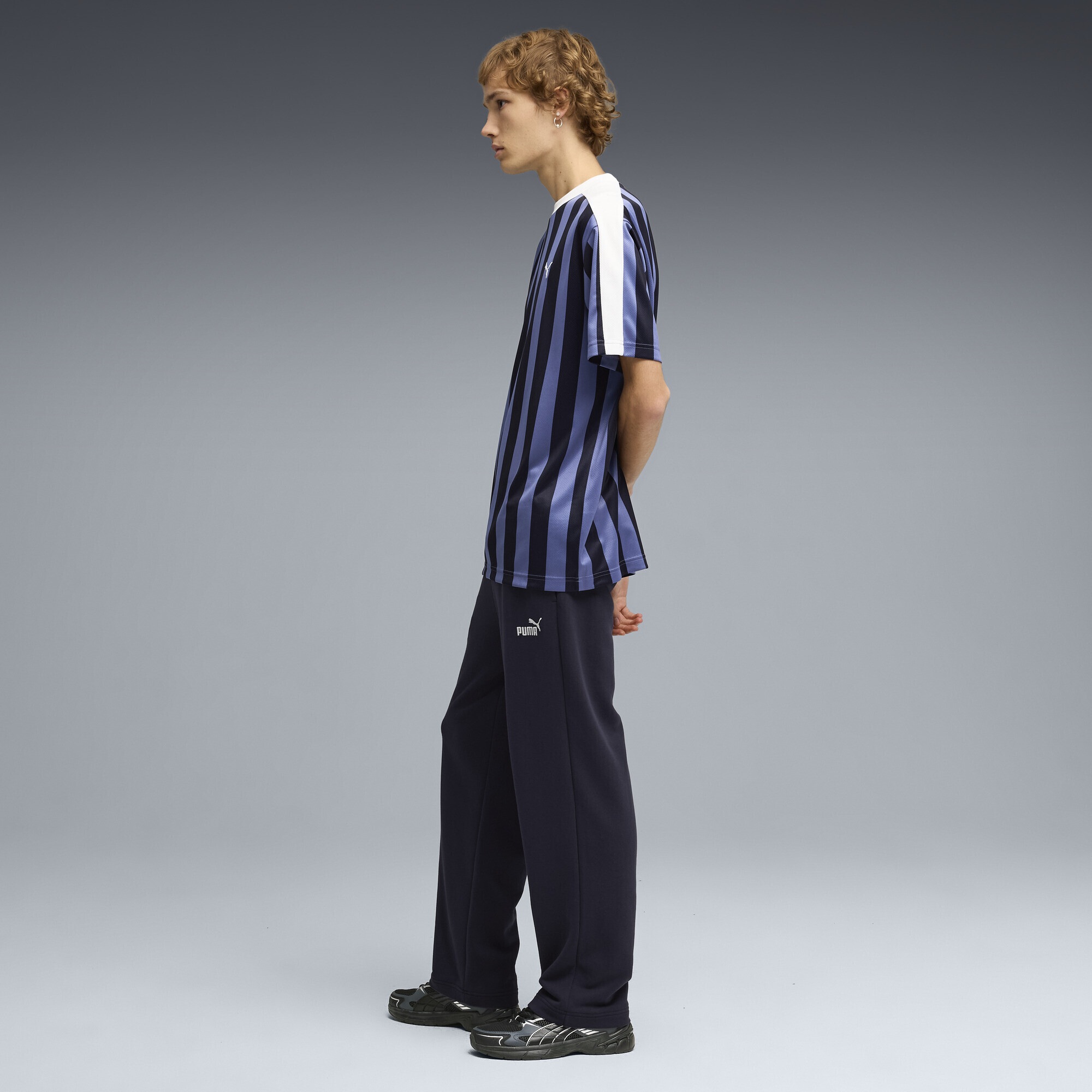PUMA Sporthose »Essentials No.1 Logo Relaxed Hose Herren«