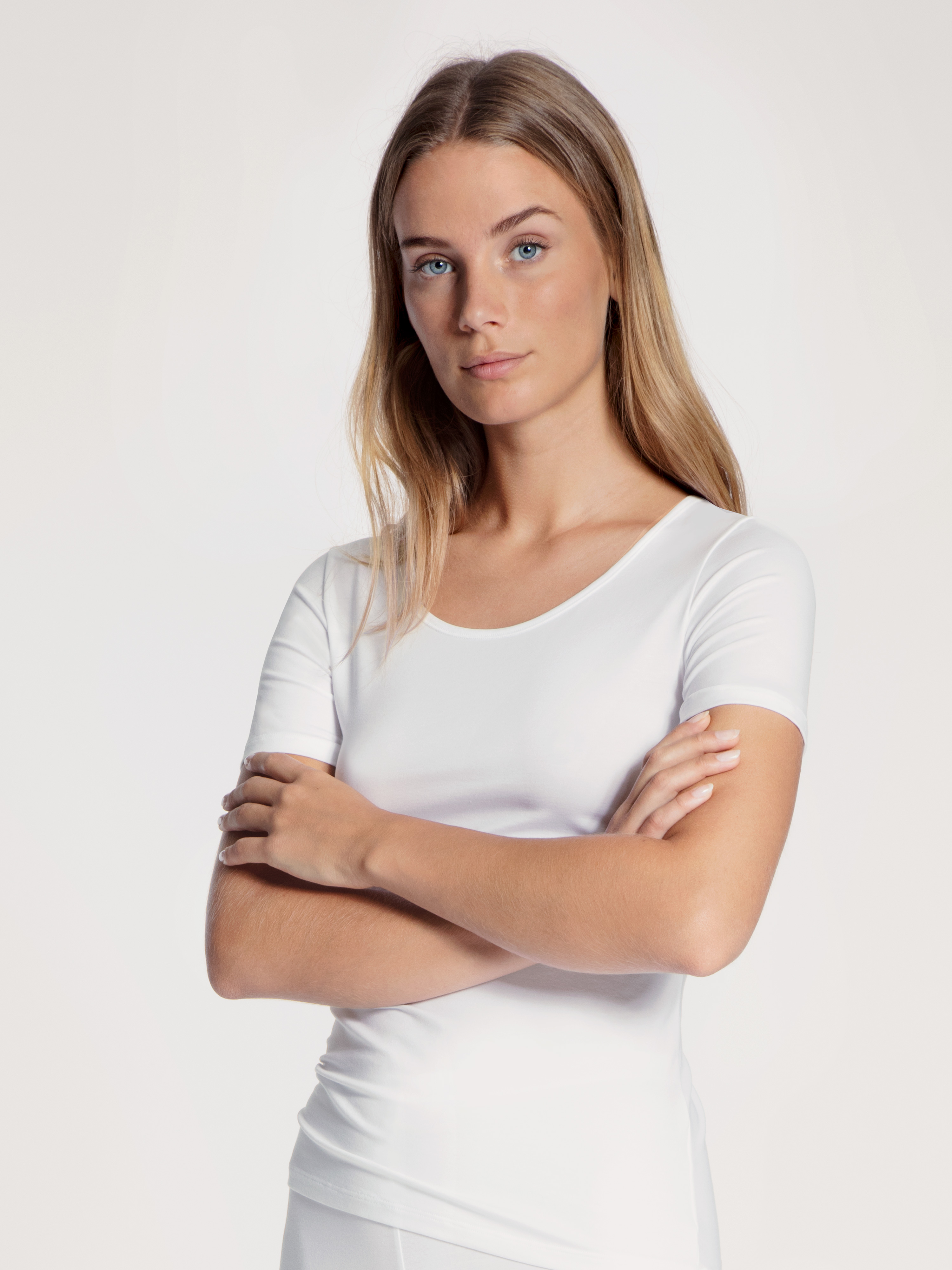 CALIDA Unterziehshirt "Natural Comfort" mit Rundhals und reduzierter Pillingbildung