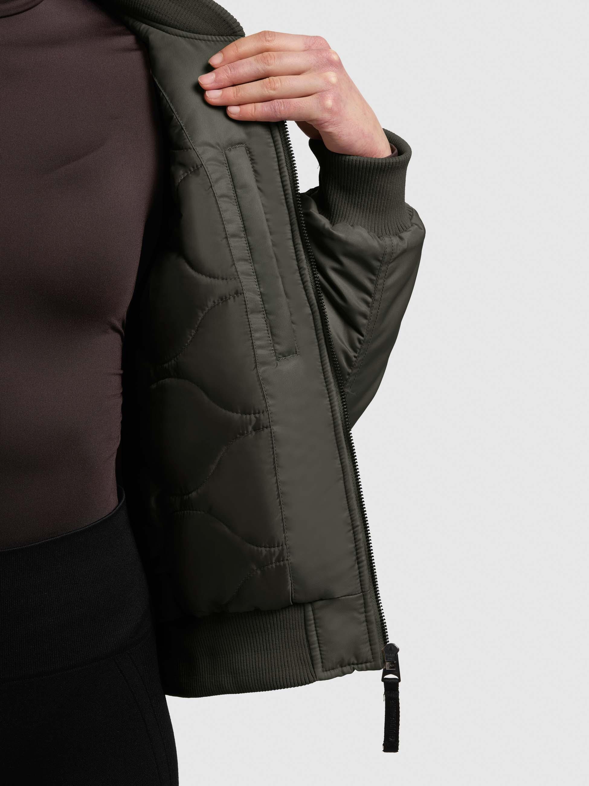 khujo Bomberjacke »Kasia« ohne Kapuze Modische kurze Damen Winterjacke