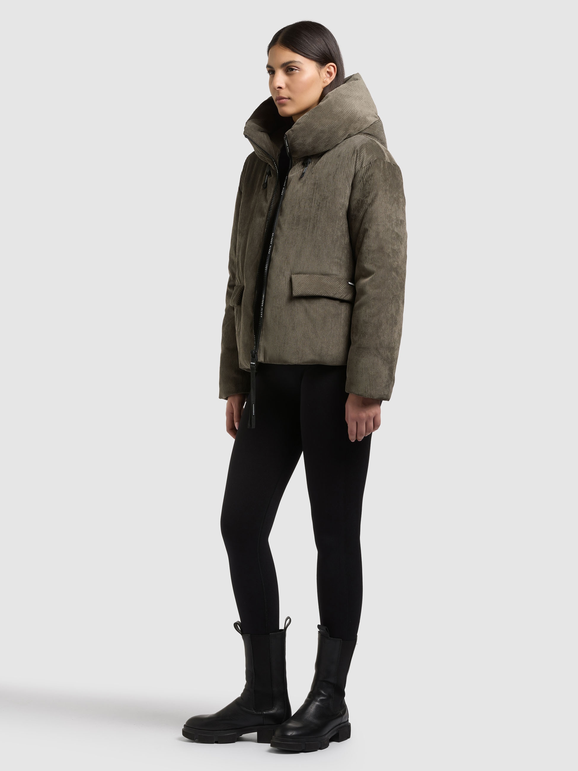 khujo Winterjacke »ZOSIA« mit Kapuze