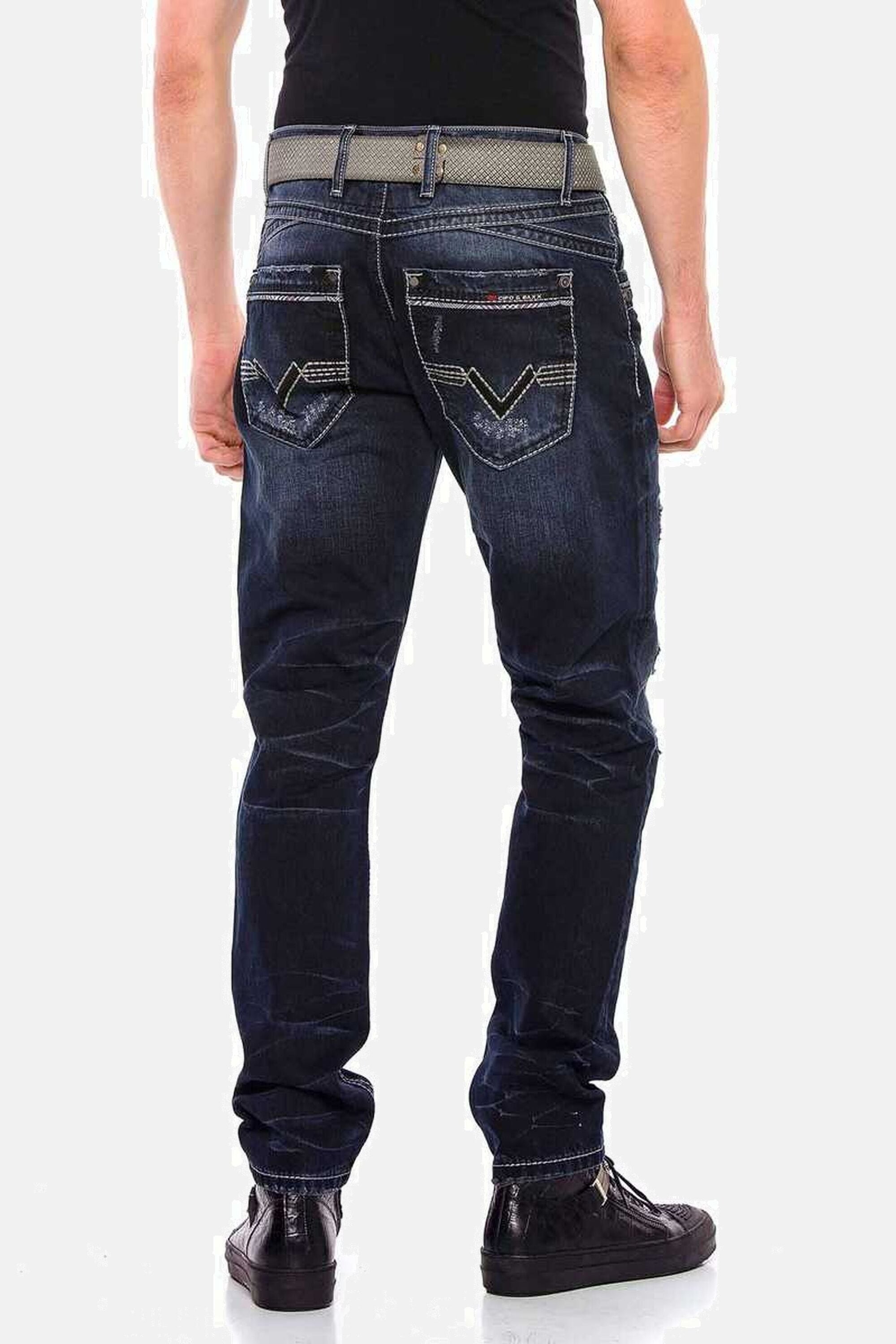 Cipo & Baxx Regular-fit-Jeans »Jeans«, mit lässigen Destroyed-Elementen, CD539