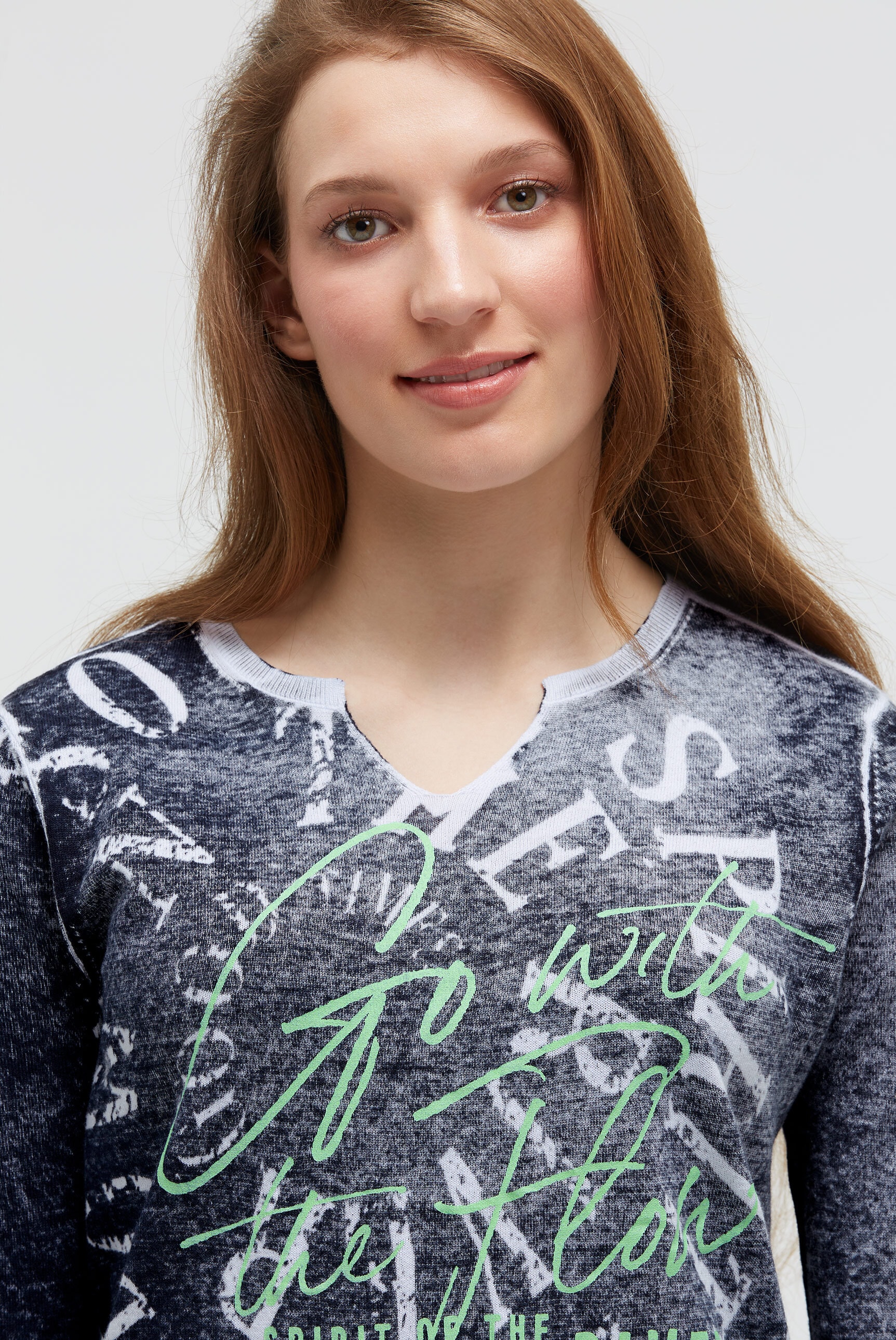 SOCCX Rundhalspullover aus Feinstrick