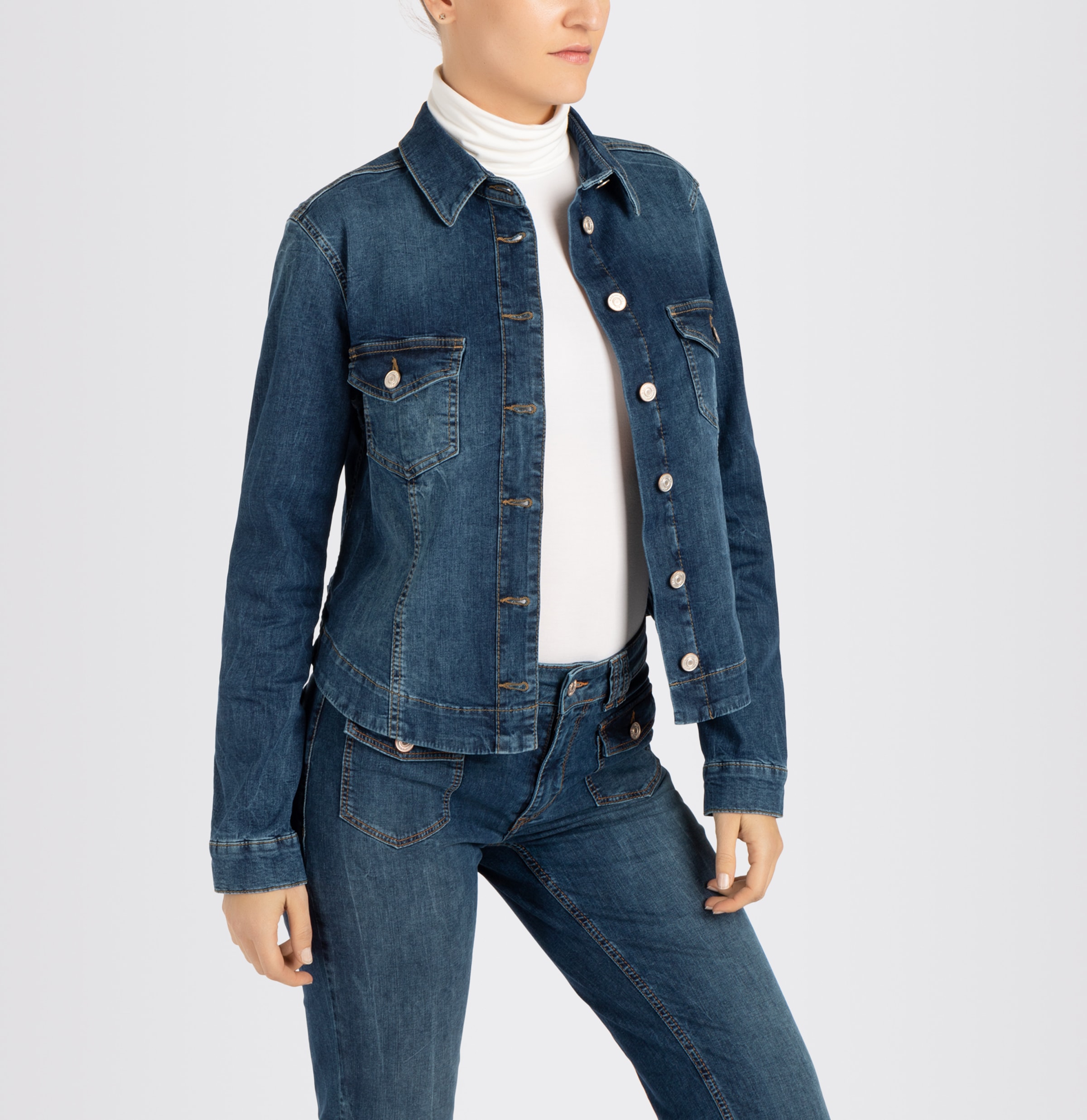 MAC Jeansjacke "RICH JACKET", aus leichter, sommerlicher Denim-Qualität mit günstig online kaufen