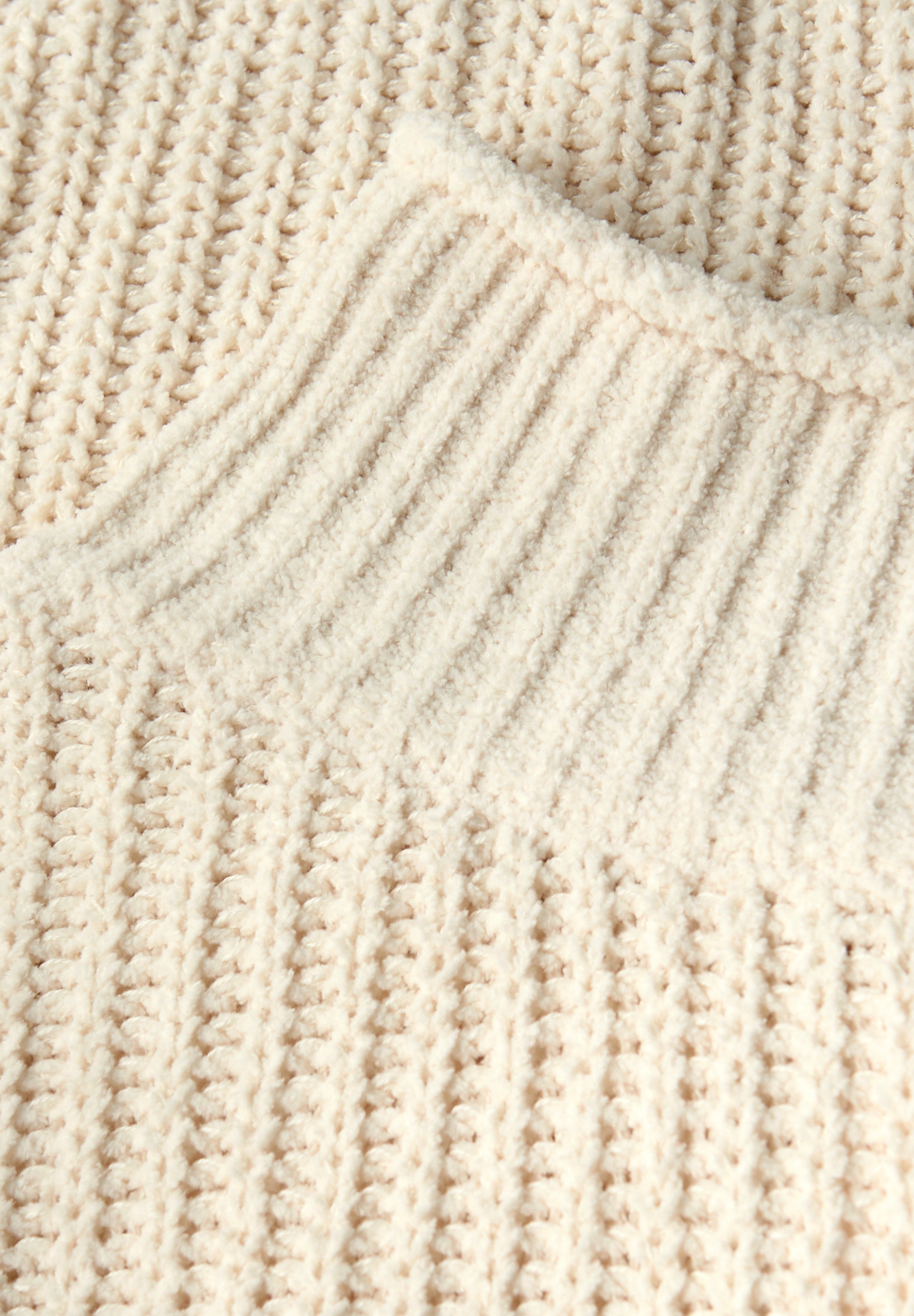 STREET ONE STUDIO Strickpullover, aus softem Materialmix