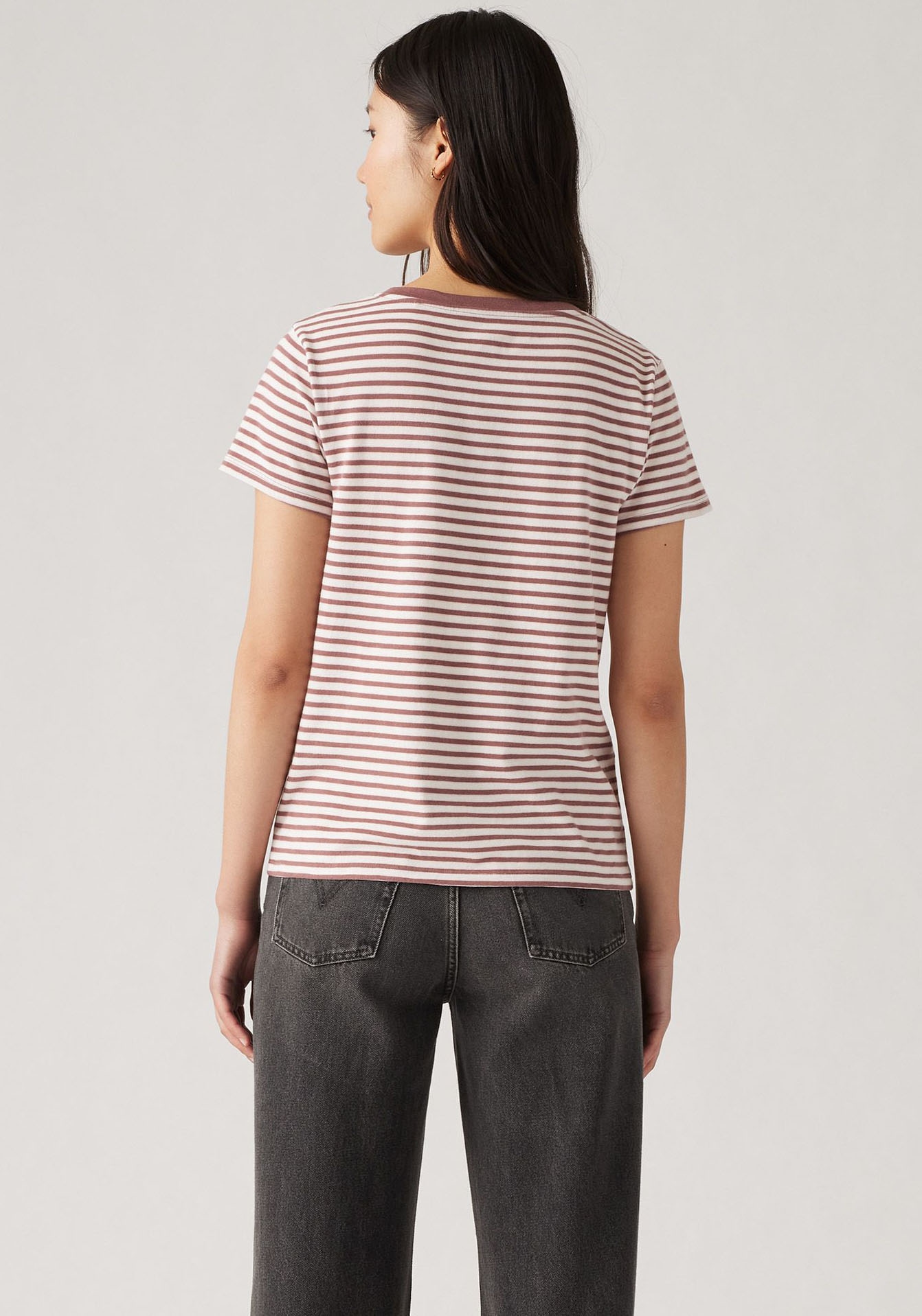 Levi's® V-Shirt »PERFECT VNECK«, mit Mini-Batwing-Logostickerei