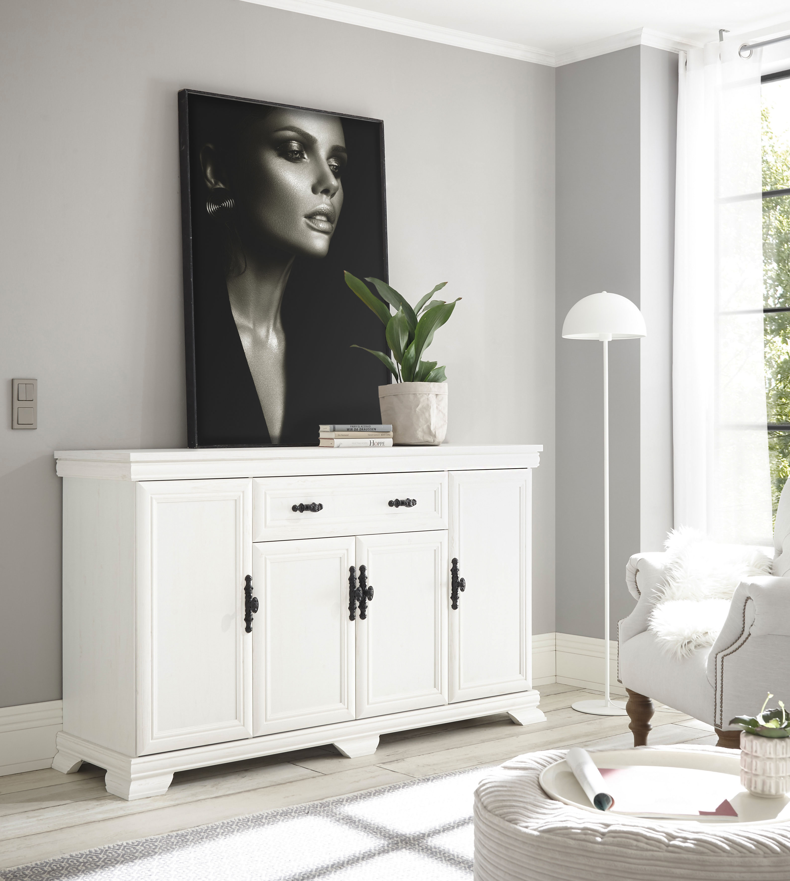 OTTO home Sideboard "Royal, eleganter Schrank, Kommode, Stauraumelement im Landhausstil" dekorative Rahmenoptik, Metallgriffe, viel Stauraum, 168 cm breit