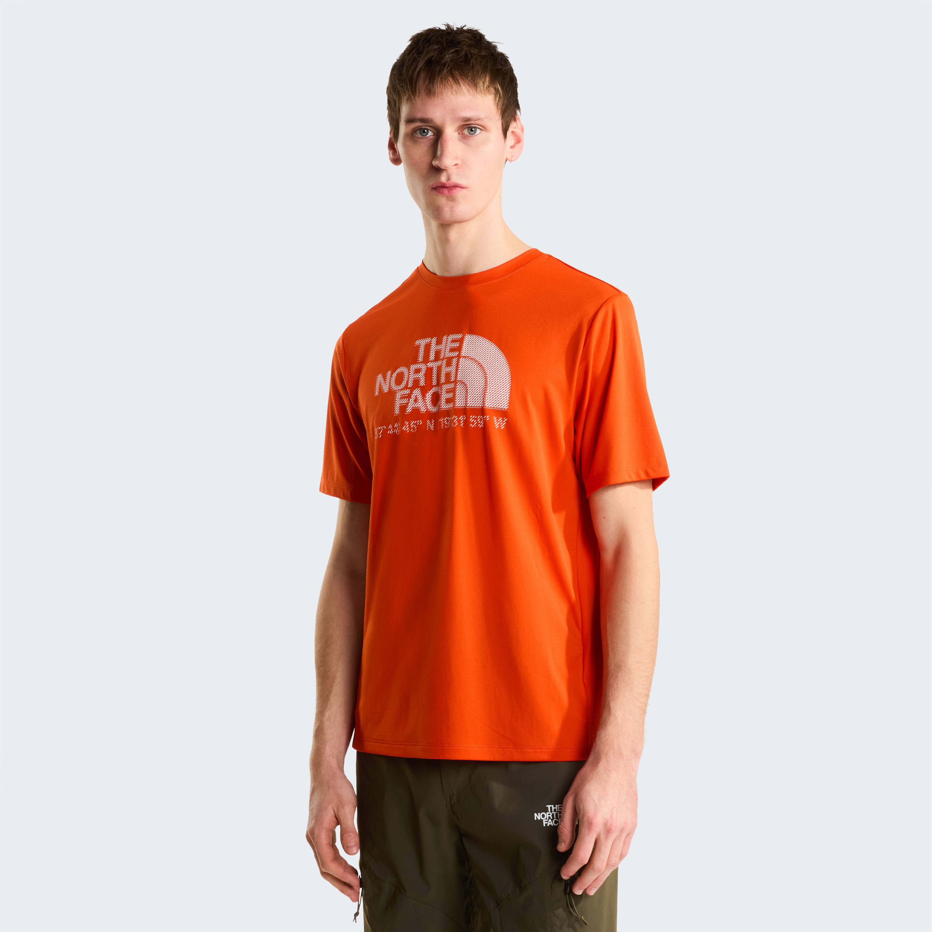 The North Face Funktionsshirt "M 24/7 S/S TEE LOGO GRAPHIC REG" sportliche Passform, kurze Ärmel, mit FlashDry™ Technologie