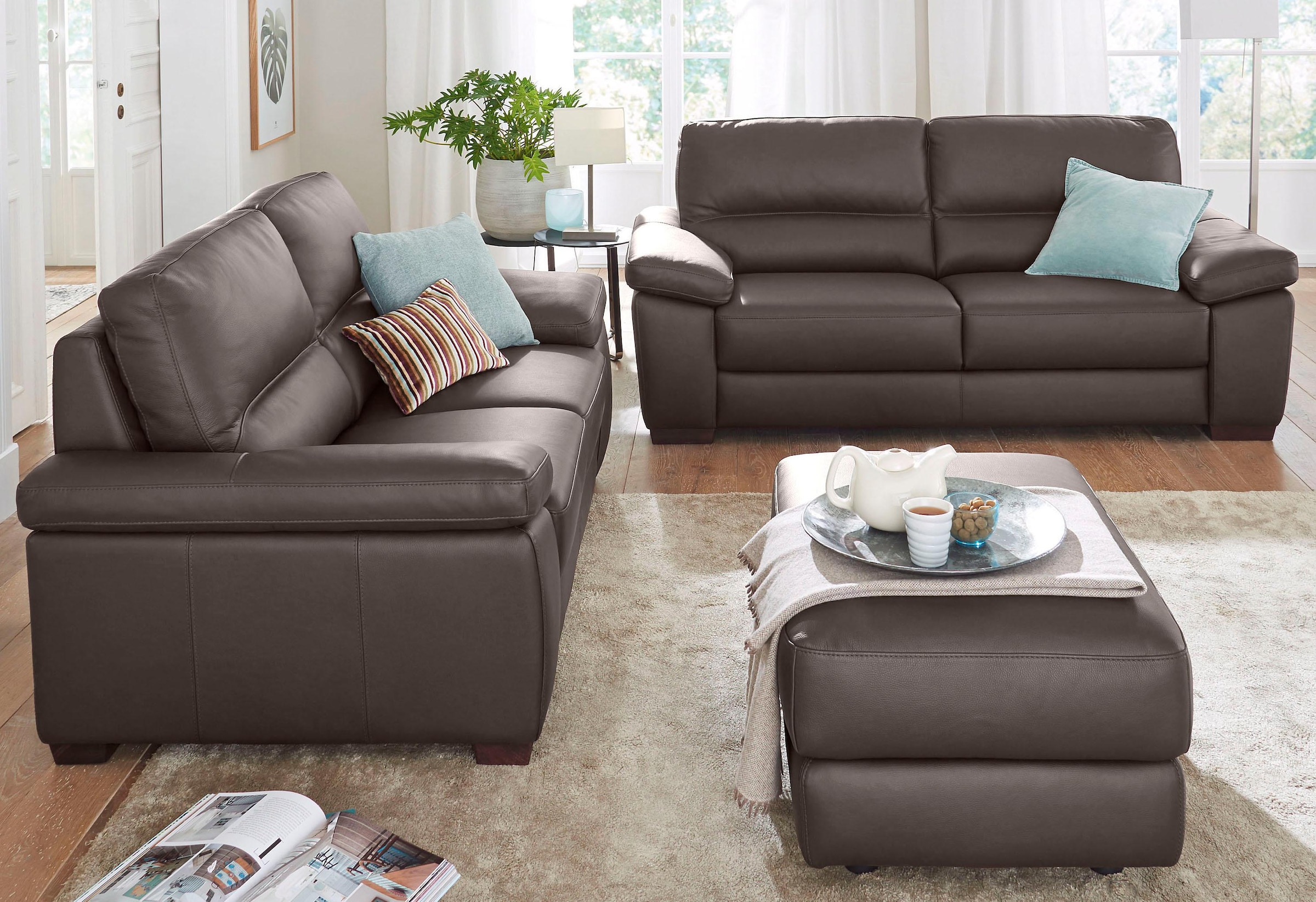 CALIA ITALIA 2-Sitzer »Gaia, hochwertiges Ledersofa mit erstklassigem Sitzkomfort«, edles Design, in zwei hochwertigen Lederqualitäten