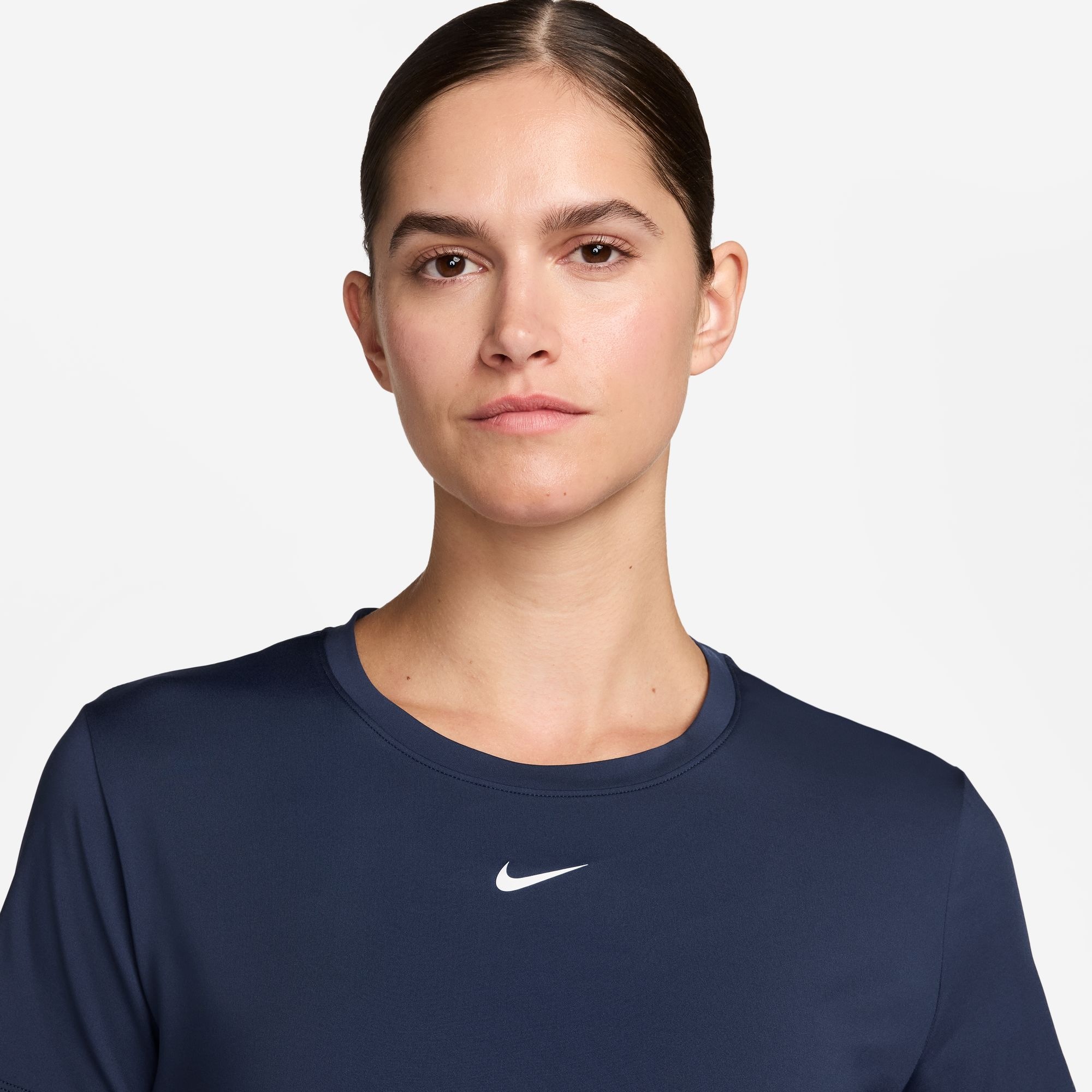 Nike T-Shirt »W NK ONE CLASSIC DF SS TOP« sportlich, Kurzarm, für Fitness und Freizeit, Rundhalsausschnitt
