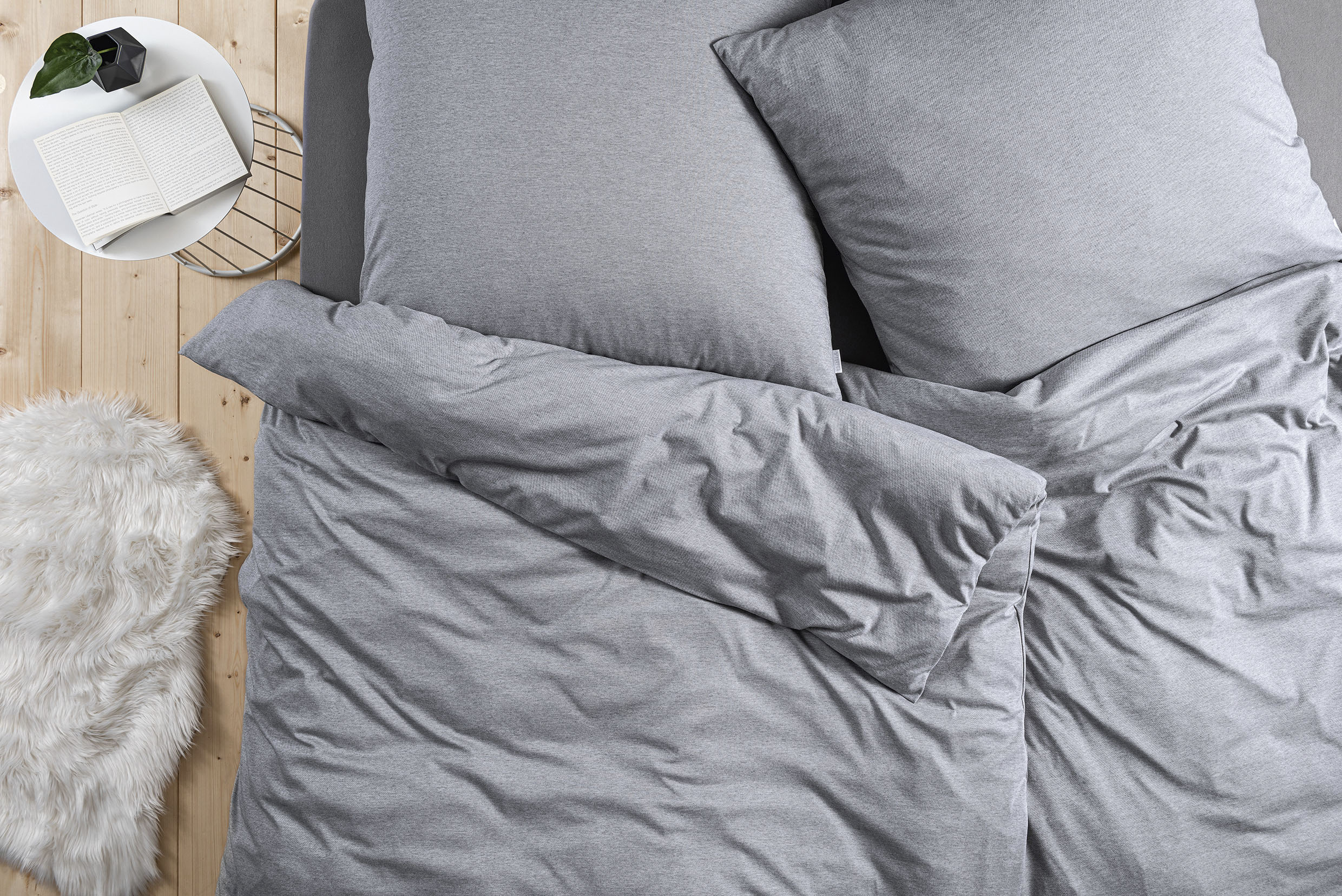 Estella "Takoma" 2 Stk. Gefertigt aus hochwertigem Mako-Interlock-Jersey aus 100% Baumwolle.