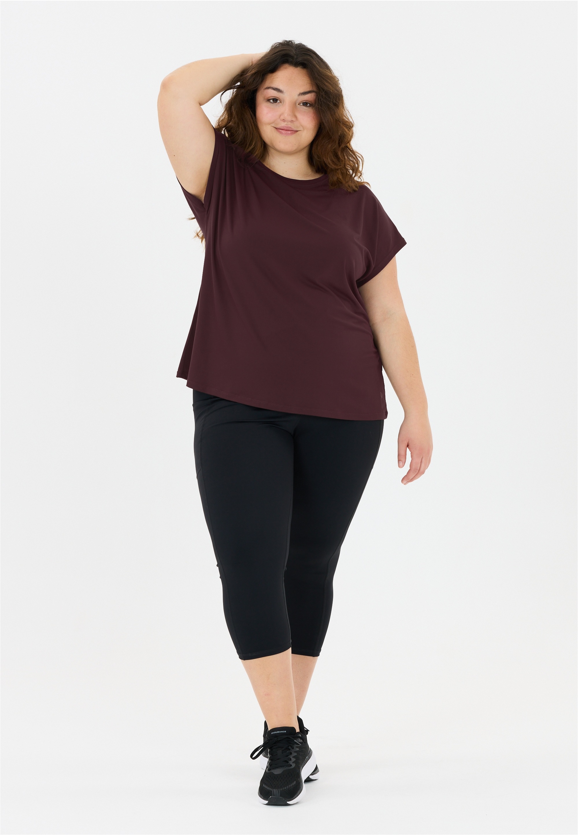 Q by Endurance Funktionsshirt "Jenirei", 1 Stk. mit atmungsaktivem Recyclin günstig online kaufen