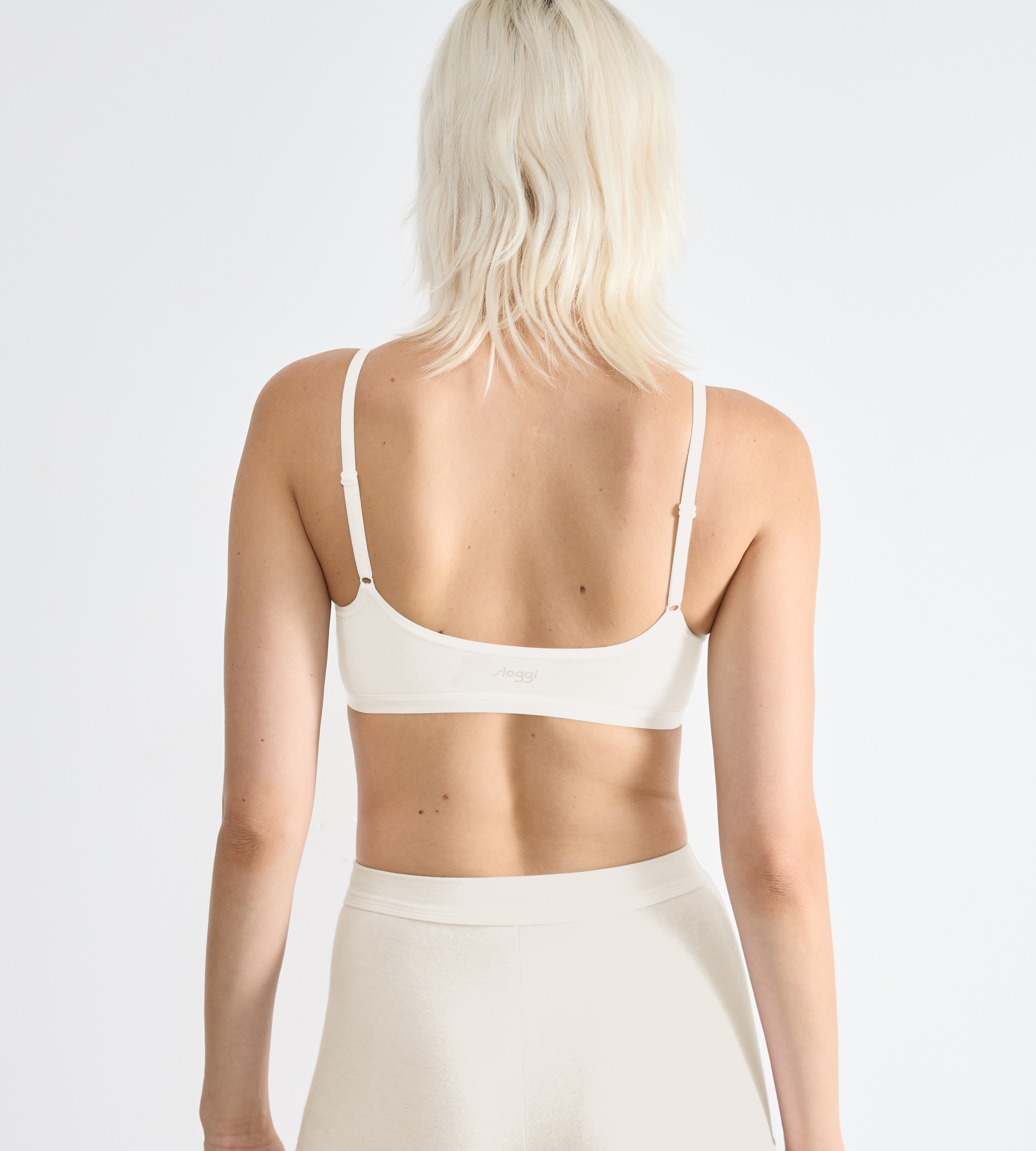 sloggi Bustier »GO Daily Cotton Top«, Glanz-Effekt Details, glattes, flaches, elastisches Unterbrustband