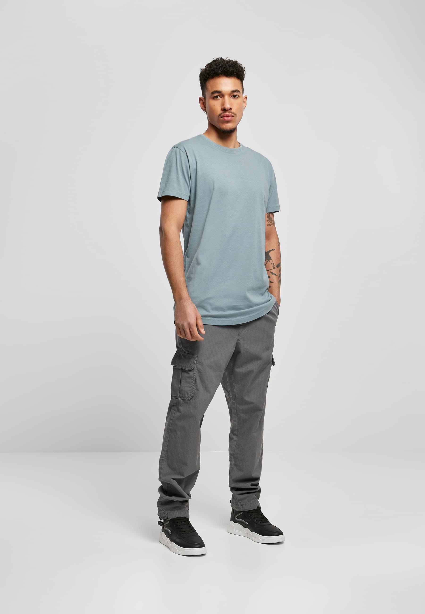 URBAN CLASSICS Kurzarmshirt »Urban Classics Herren Shaped Long Tee«, (1 tlg.)