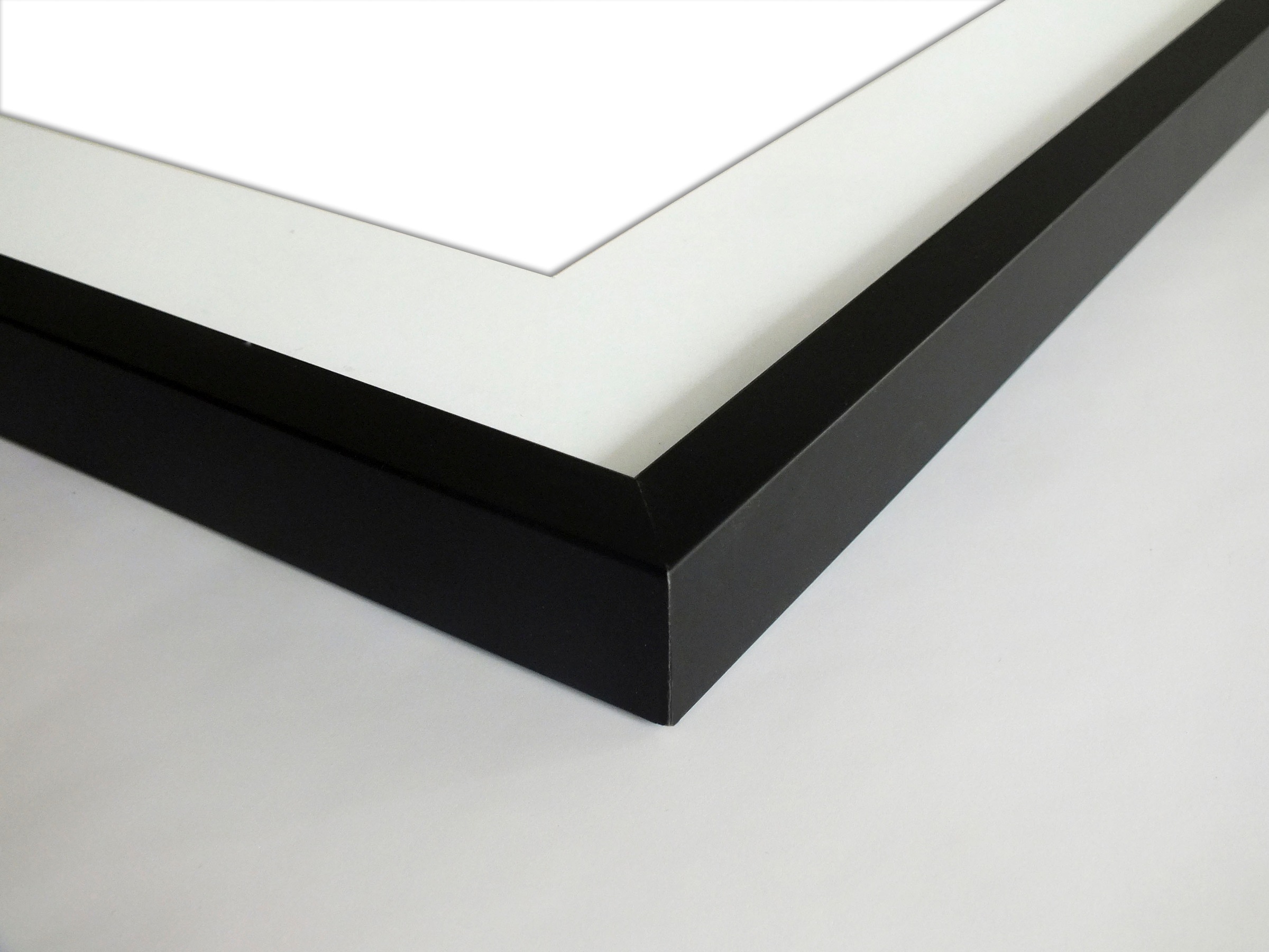 queence Bild »Julien« Essen | Figuren | Kunst | Lebensmittel | Obst | Obst Bilder 1 Stk. tlg. HD Premium Poster-Druck inkl. Holzrahmen