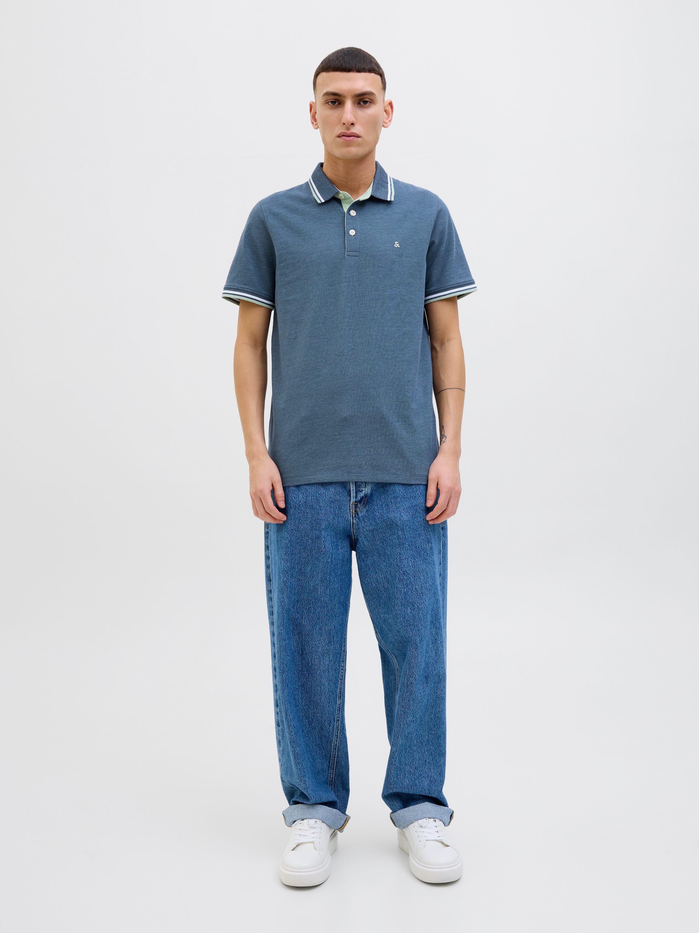 Jack & Jones Poloshirt »JJEPAULOS POLO SS NOOS« mit Logo Stickerei