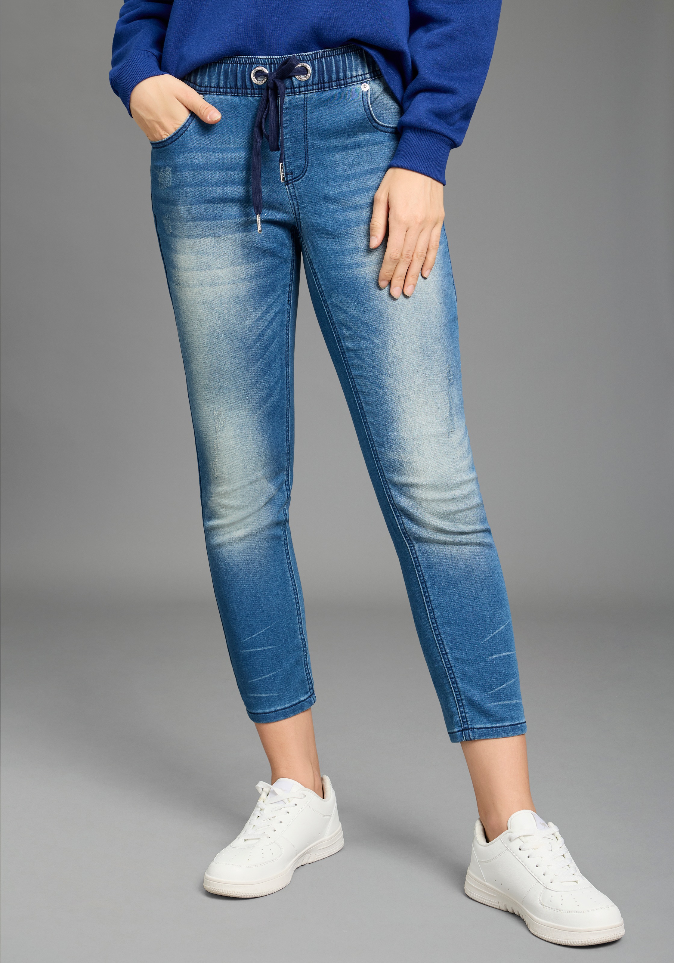 KangaROOS Jogg Pants "7/8 JOGG-DENIM" weites Bein, mit Used-Waschung, hohe günstig online kaufen