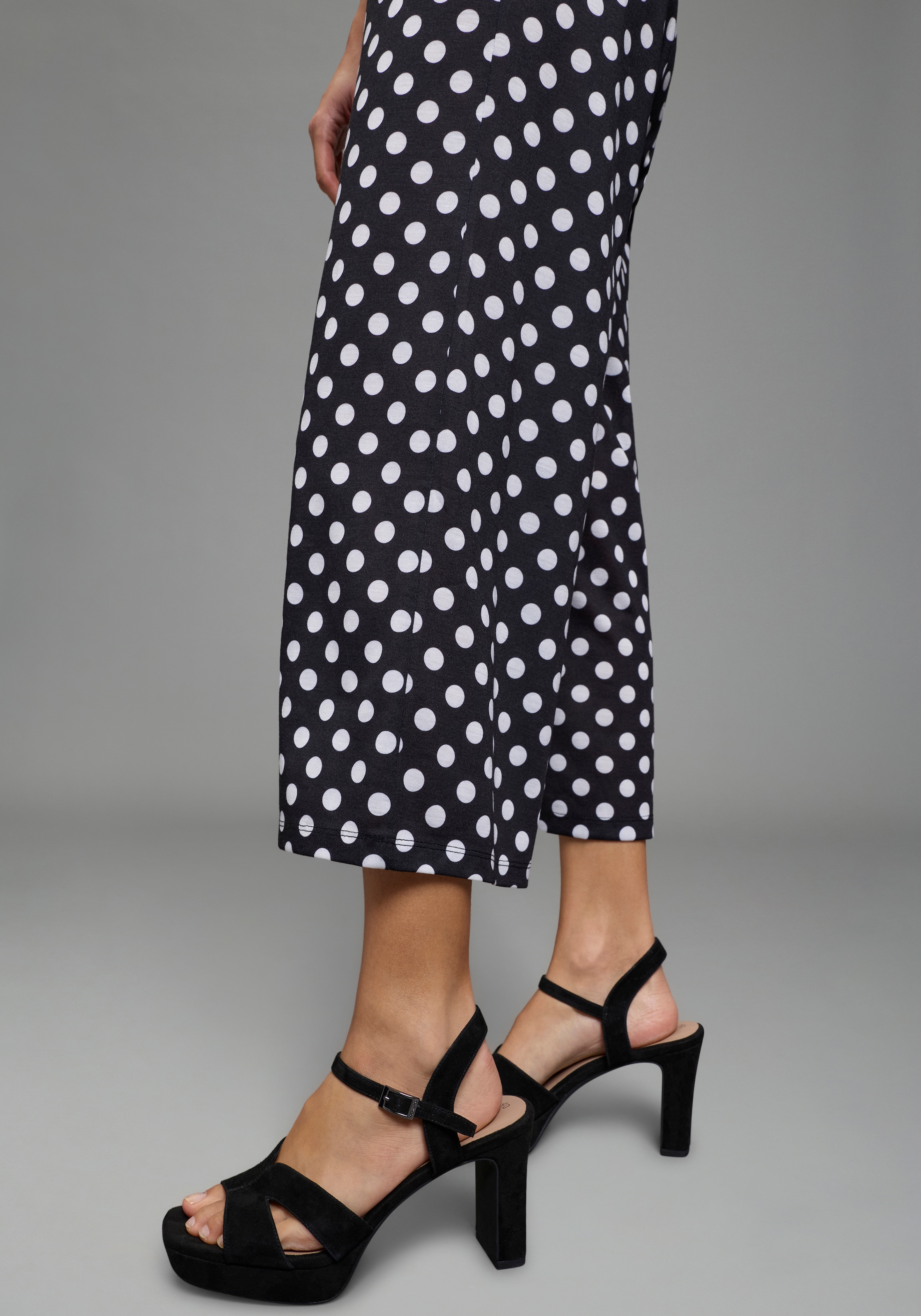 Laura Scott Jerseyhose »CULOTTE«  aus Polyester, mit gepunkteter Optik