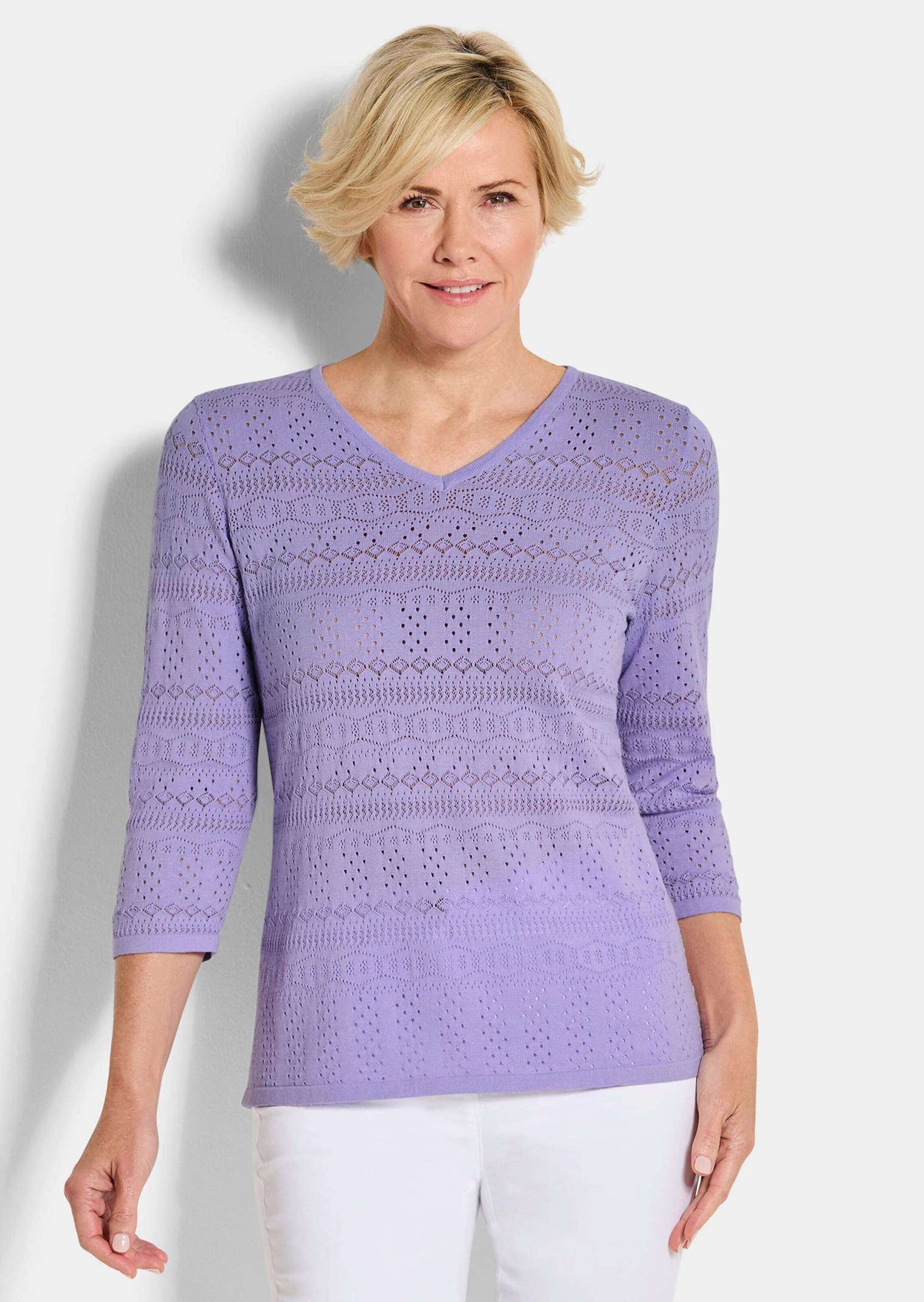 Rundhalspullover GOLDNER "Sommerpullover mit V-Ausschnitt", Damen, Gr. 54, lila (flieder), Obermaterial: 80% Baumwolle CO. 20% Polyamid PA., gerade, Pullover Rundhalspullover, angenehmer Tragekomfort 2