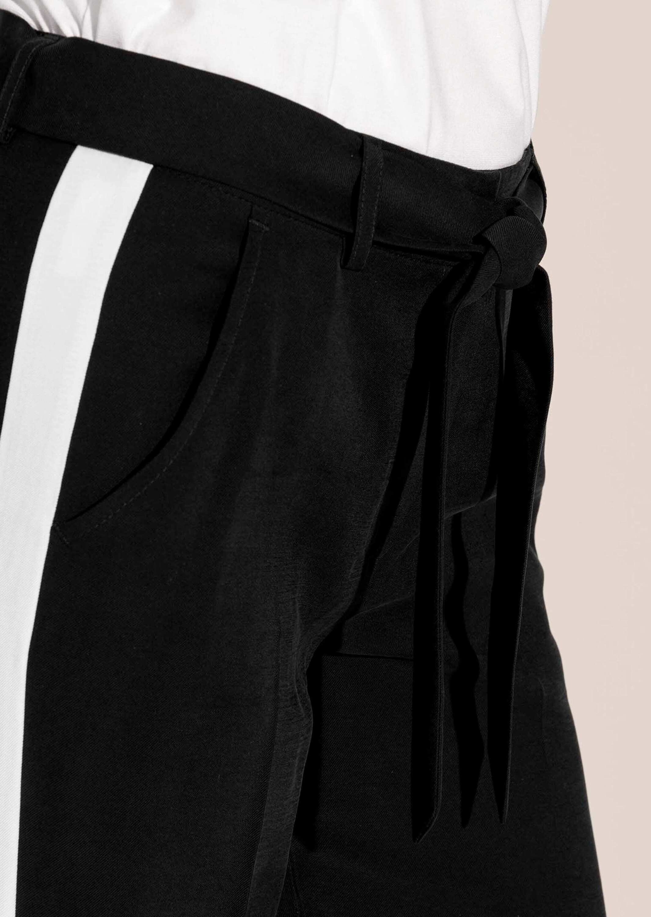 MADELEINE Bügelfaltenhose »Hose Weite Hose mit Bindeband und Seitenstreifen«