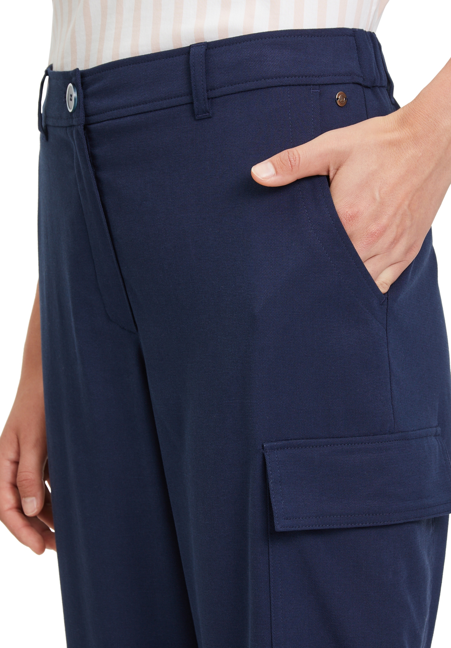 Betty&Co Stoffhose »Betty & Co Damen Casual-Hose mit aufgesetzten Taschen«, Material