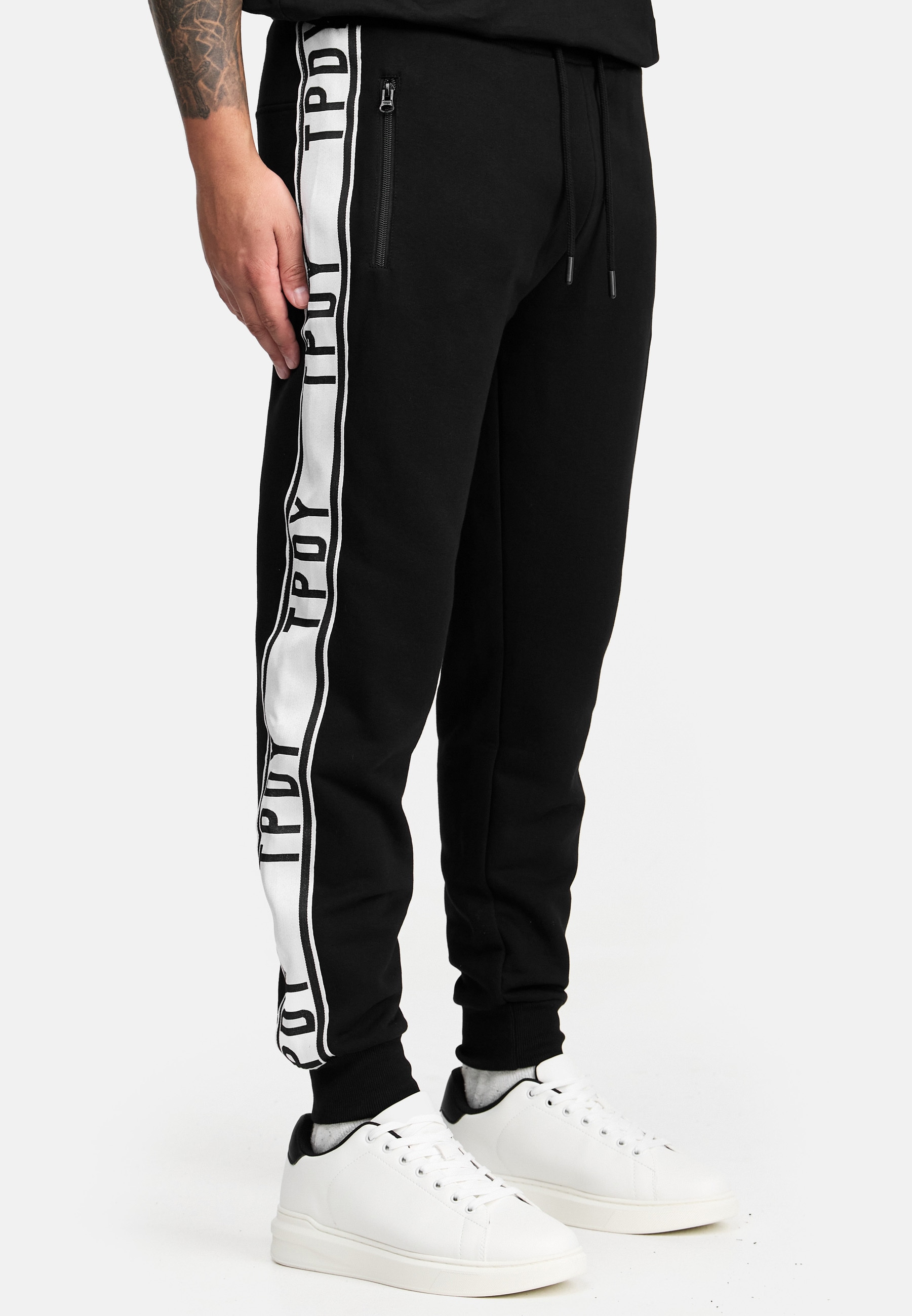 trueprodigy Jogginghose "Weston Kontraststreifen in weiß mit Logo"