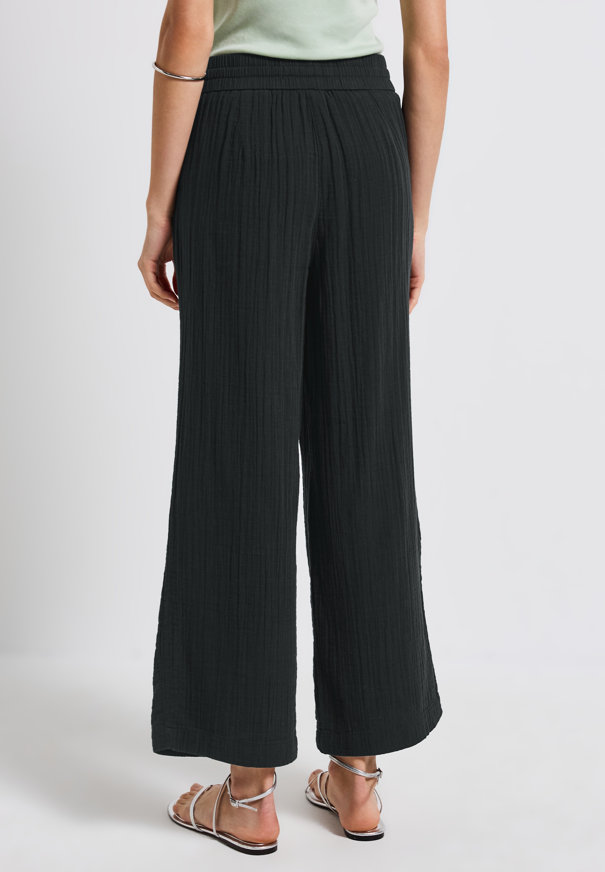 STREET ONE Stoffhose, mit elastischem Bund und Tunnelzug, im Musselin-Look günstig online kaufen