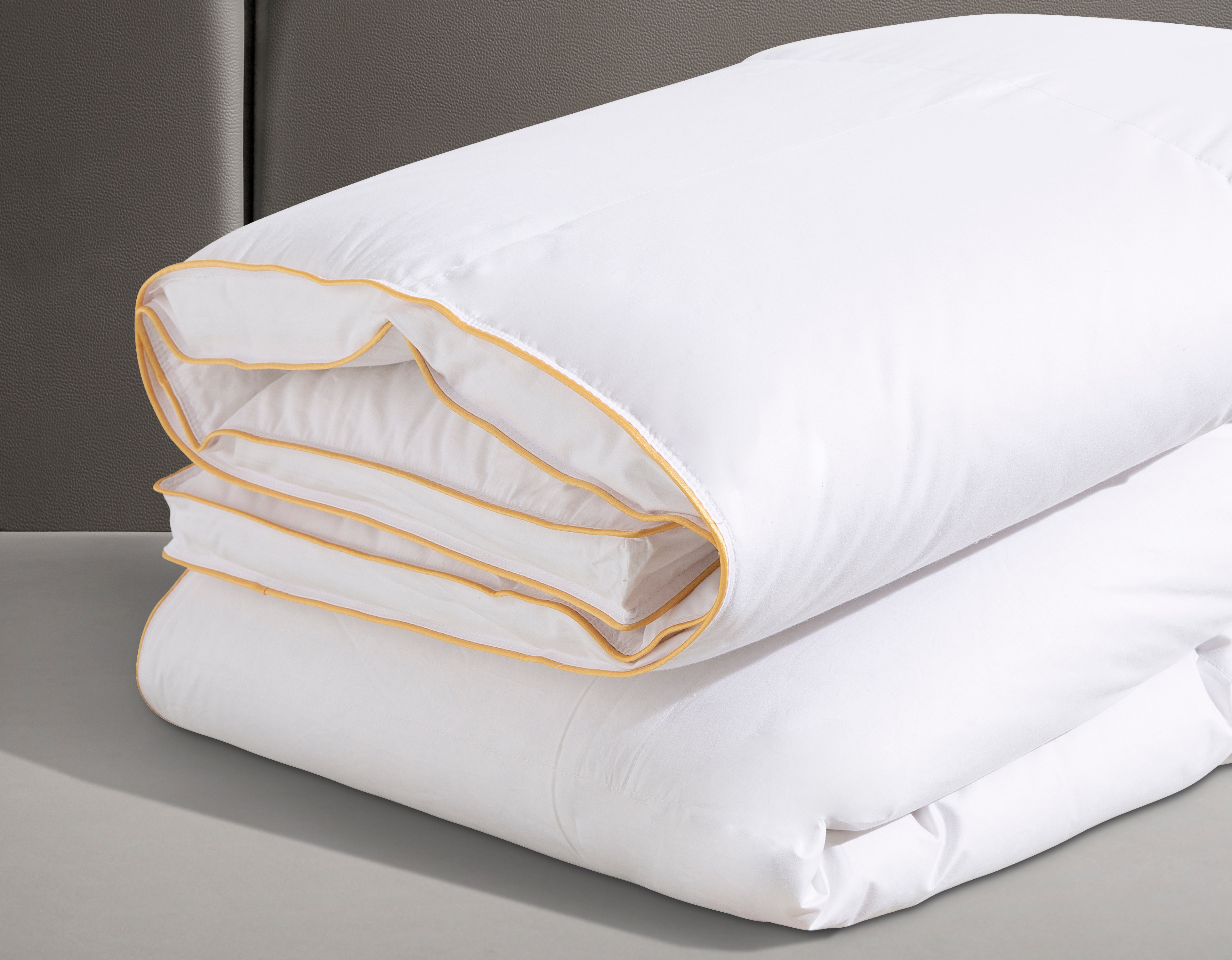 Thumbnail - Balette Daunenbettdecke "Edition 140 Jahre, Bettdecken für Sommer & Winter, Ganzjahresdecke" extrawarm Füllung 100Daunen...