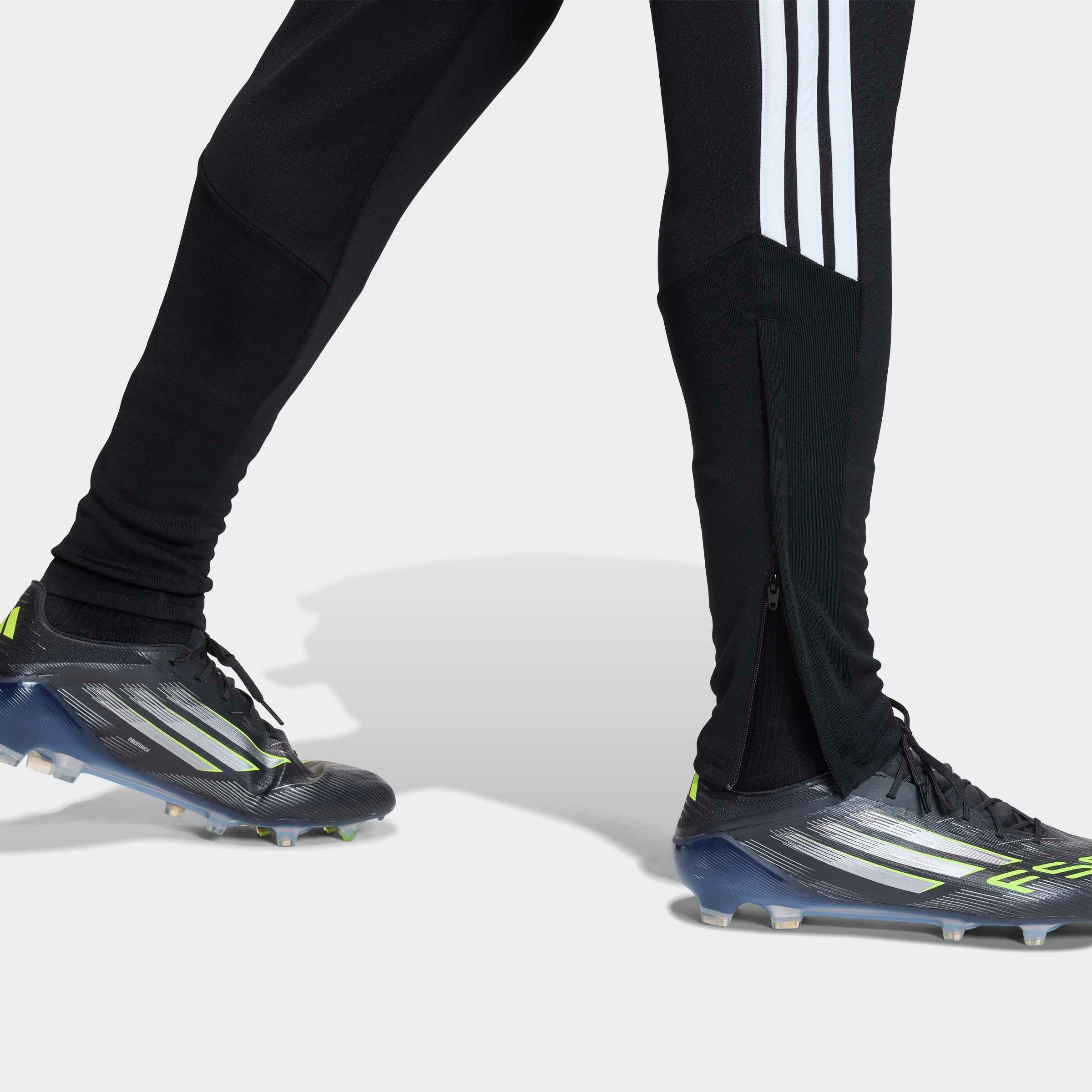 Thumbnail - adidas Performance Trainingshose "TIRO26 LIGA, REGULÄR GESCHNITTEN"