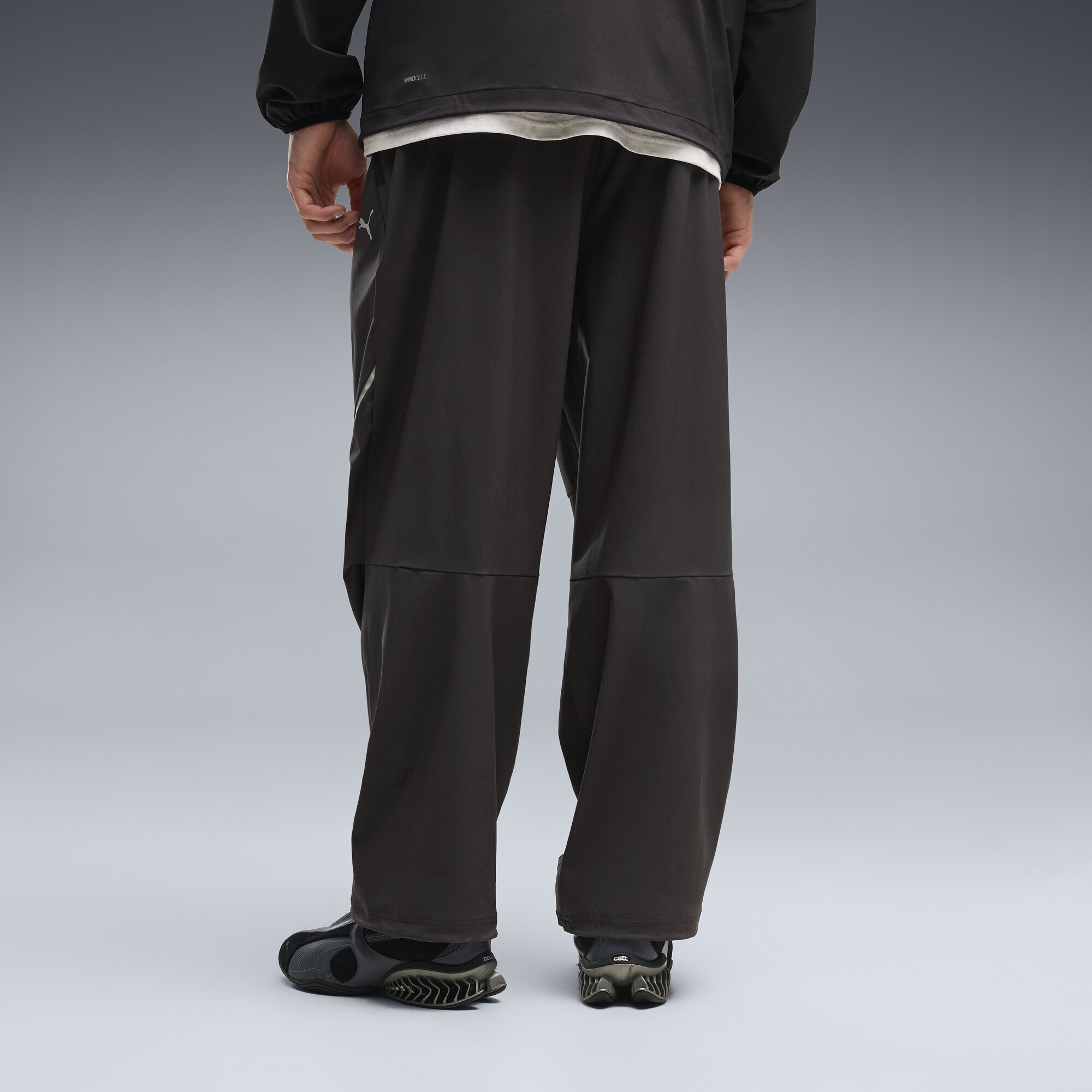 PUMA Sporthose »PUMATECH 4-Way Stretch Oversized Trainingshose Herren«