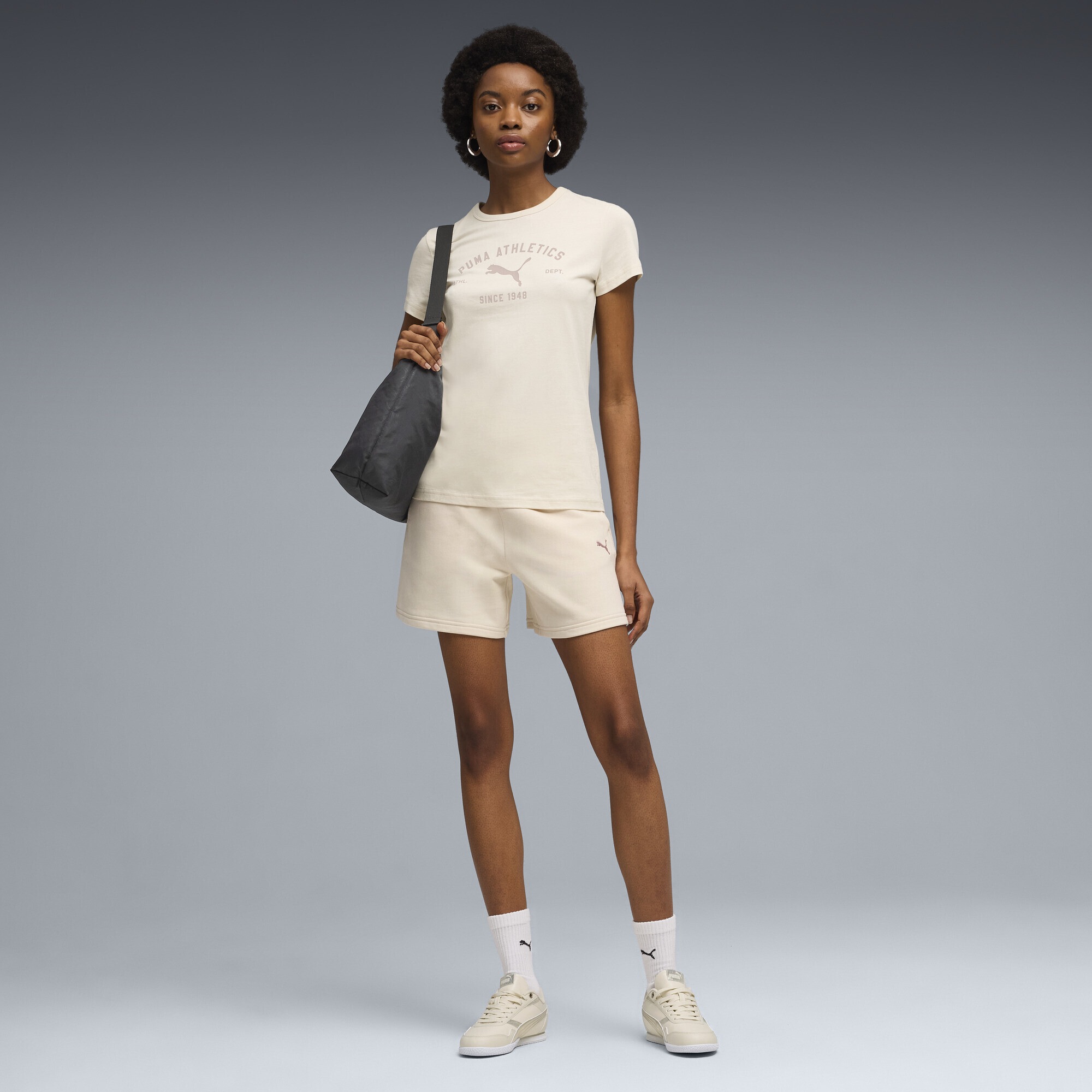 PUMA Sporthose »PUMA Class High-Waist Shorts Damen«