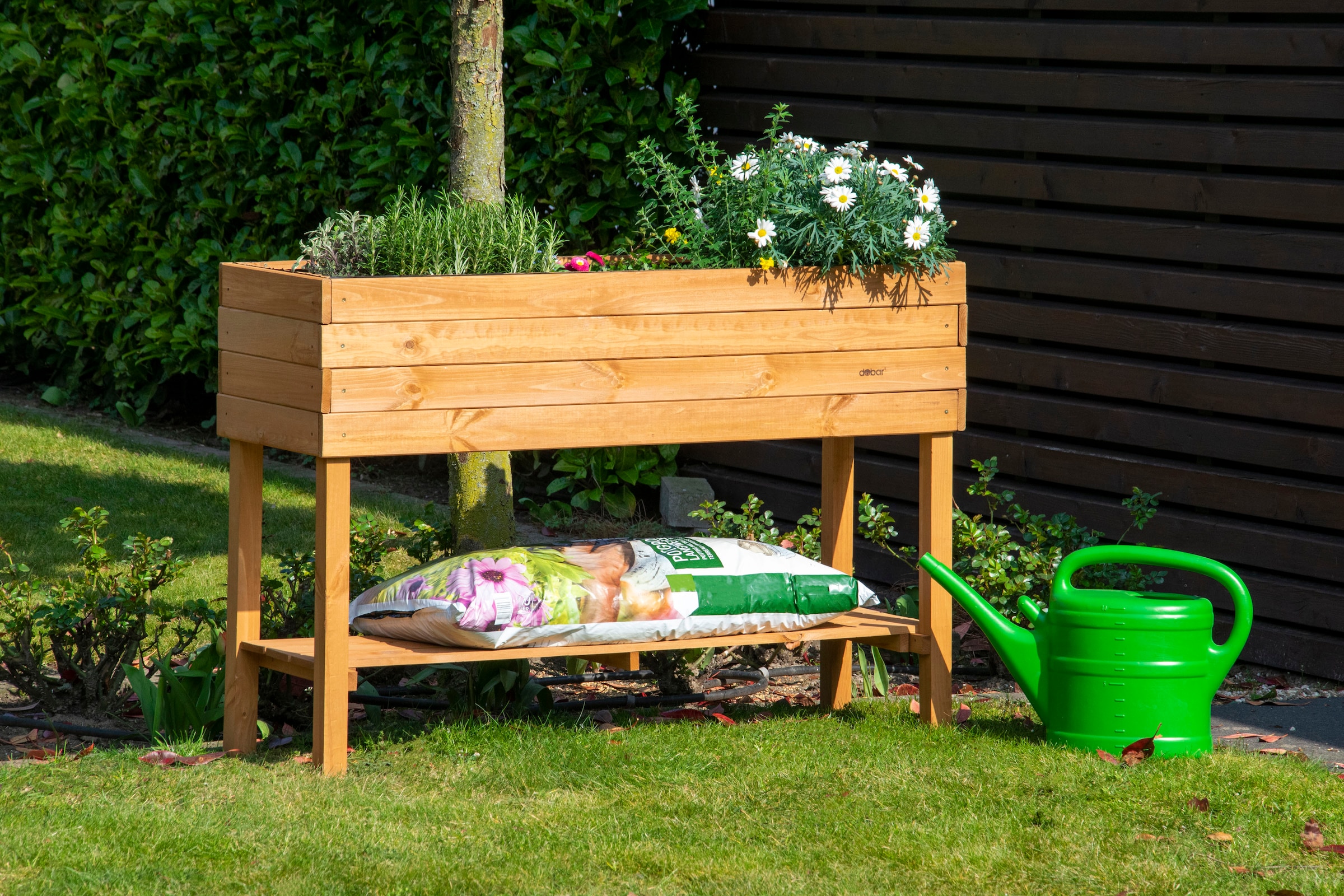 dobar Hochbeet mit Ablage, inkl. Pflanzfolie, wetterfest lasiert