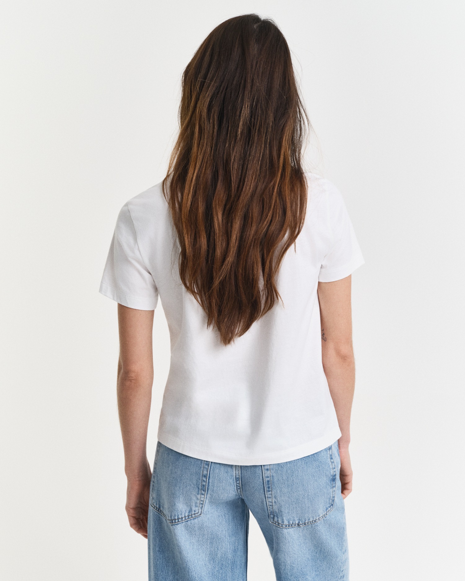 Gant T-Shirt »REG ARCHIVE SHIELD SS T-SHIRT«, Stickerei, Rundhals,
