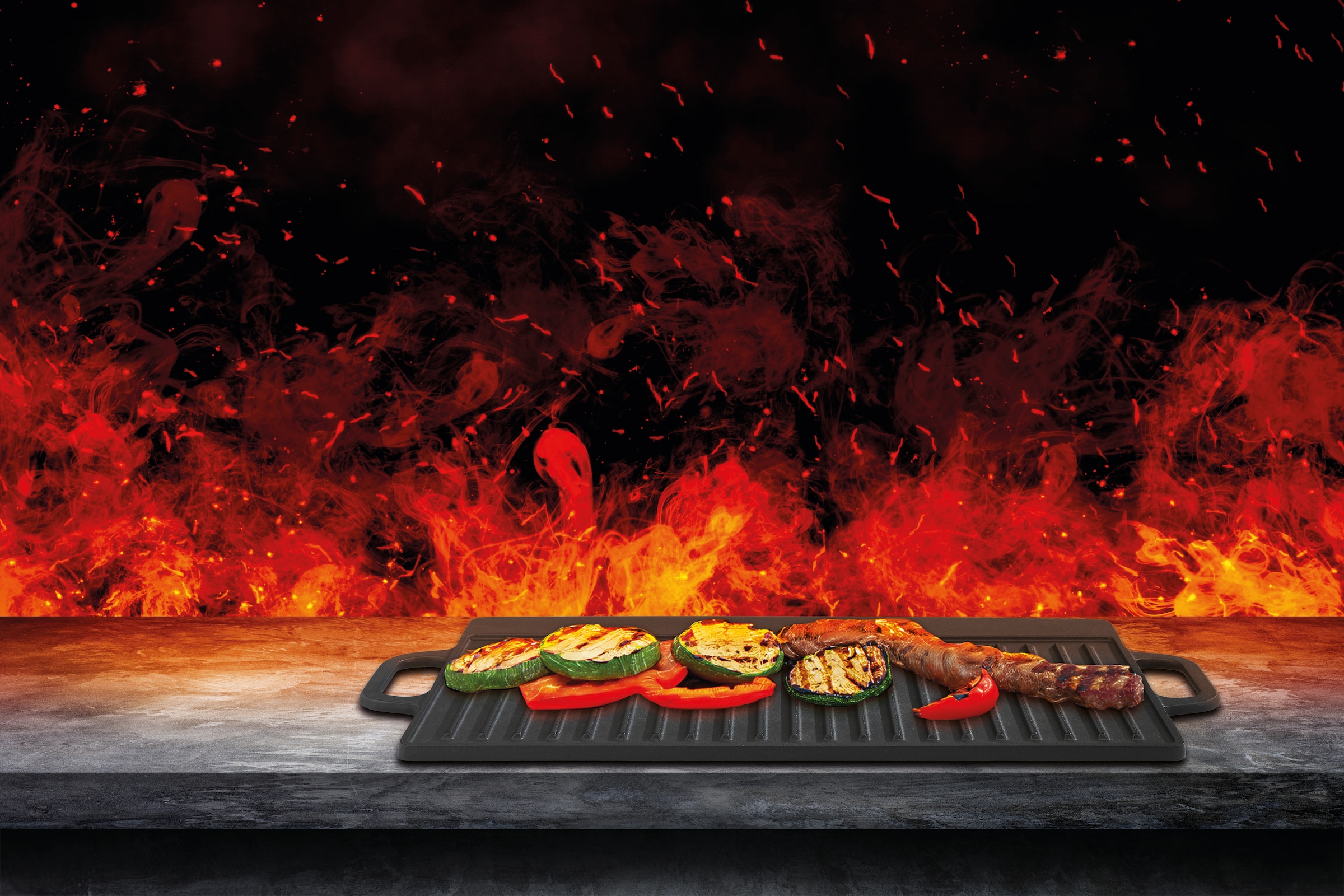 GSW Grillplatte »Black Iron BBQ« Gusseisen Grillplatte zur Anwendung auf dem Grill, Feuer oder Backofen