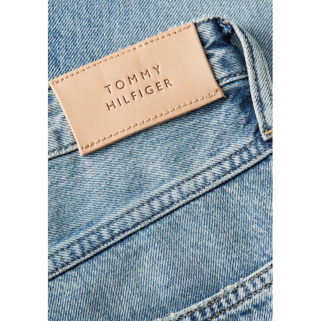 online STRAIGHT bestellen | MIO WRN«, mit HW A »CLASSIC Straight-Jeans Logostickerei BAUR Tommy Hilfiger