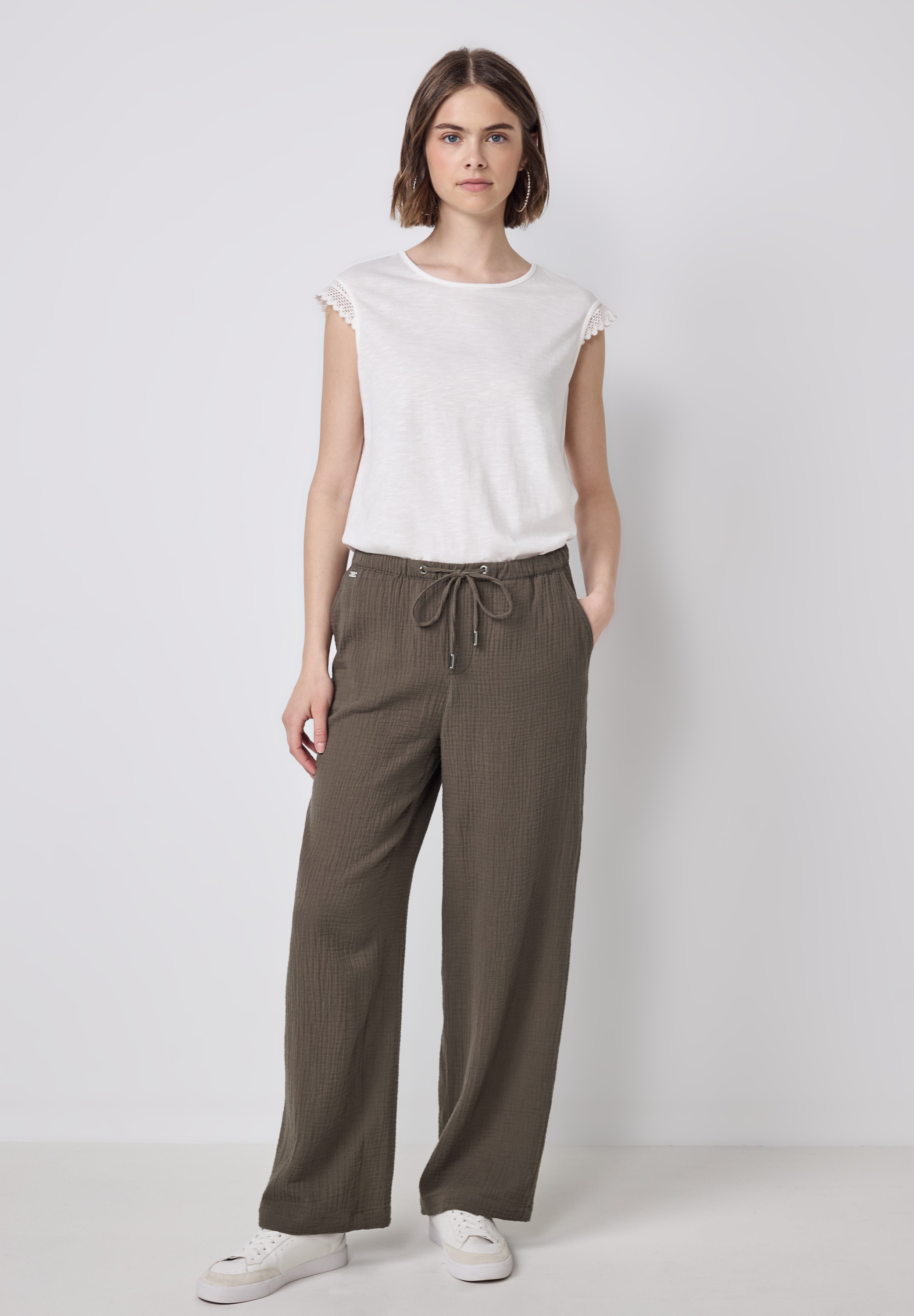 STREET ONE STUDIO Stoffhose, im Loose Fit