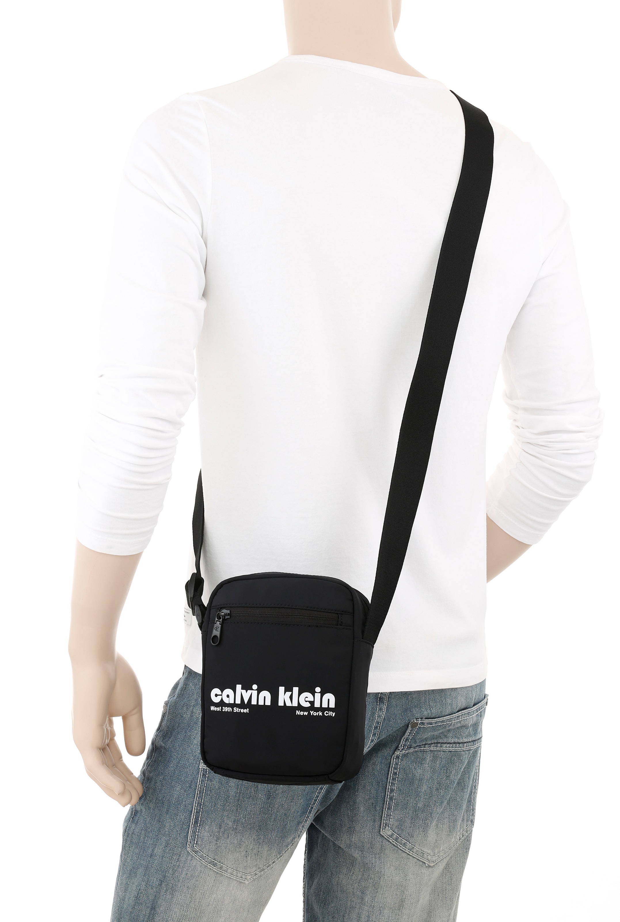 Calvin Klein Jeans Umhängetasche "CKJ GRAPHIC CK REPORTER", Herren Schulter günstig online kaufen