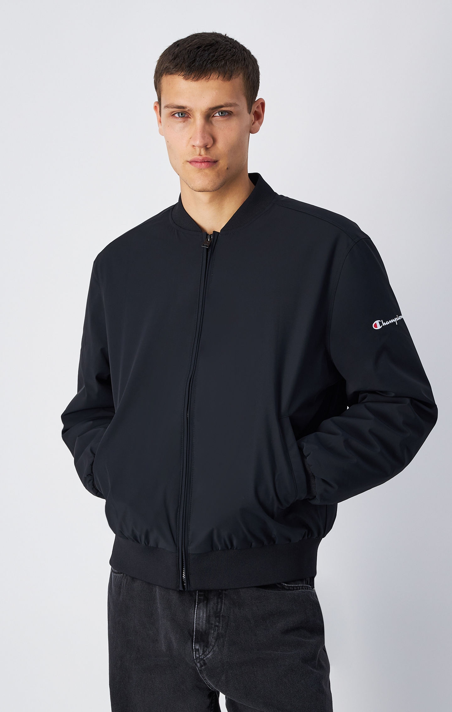 Champion Blouson mit durchgehendem Reißverschluss, aus Stoff, unifarben