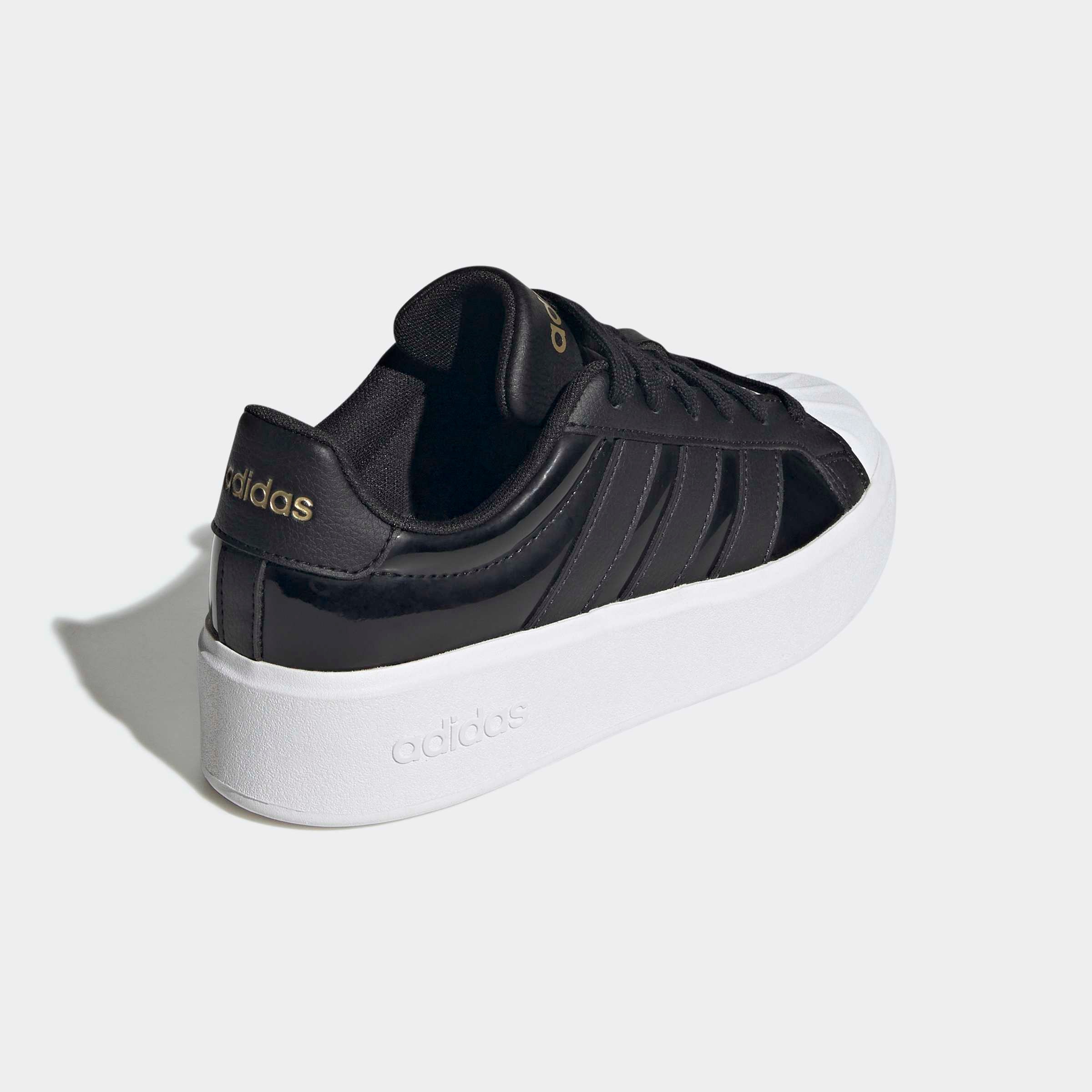 adidas Sportswear Plateausneaker »STREETTALK BOLD KIDS«  inspiriert vom Design des adidas Superstar
