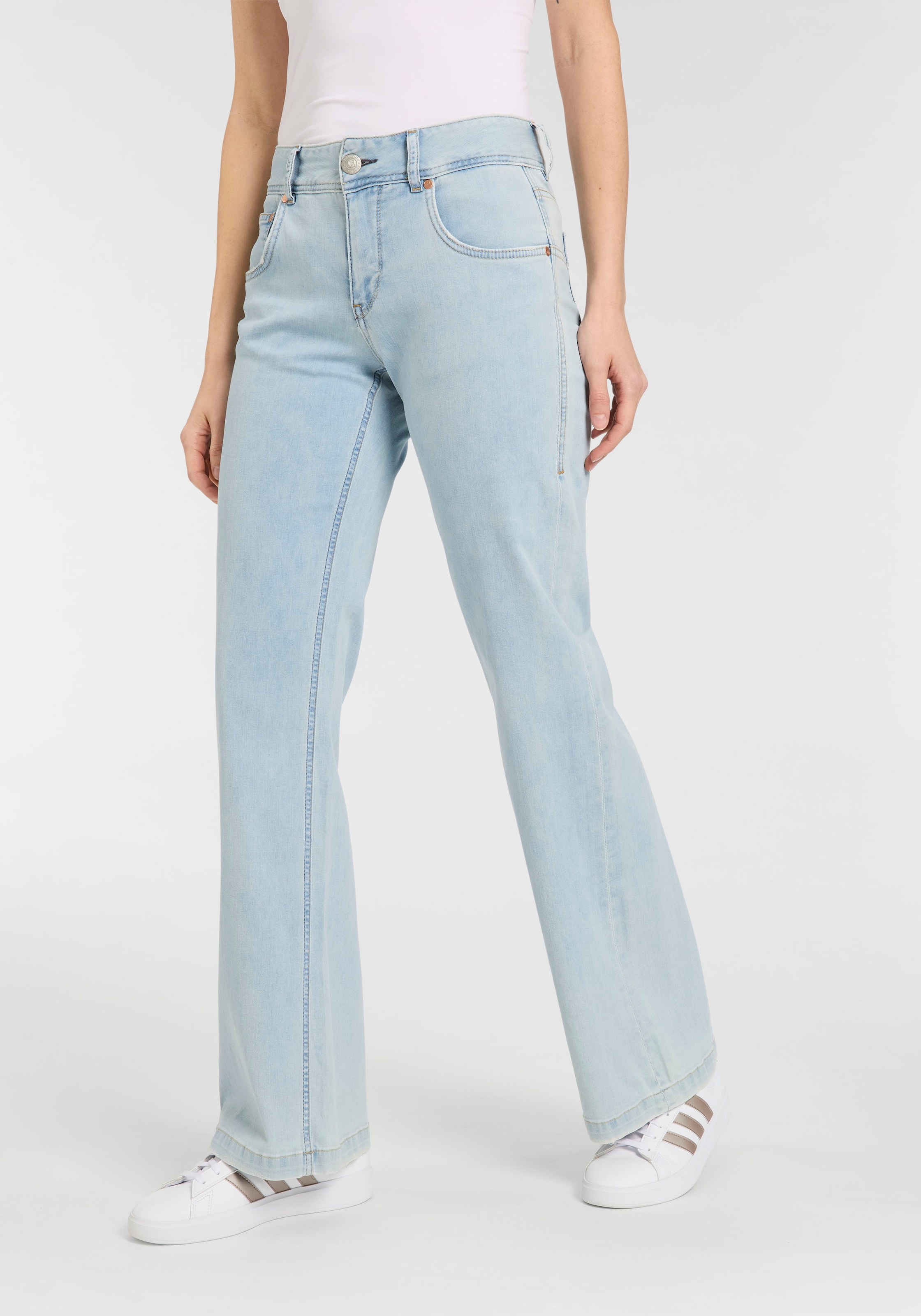 Herrlicher 5-Pocket-Jeans "Edna Denim Light", im Flared Fit günstig online kaufen